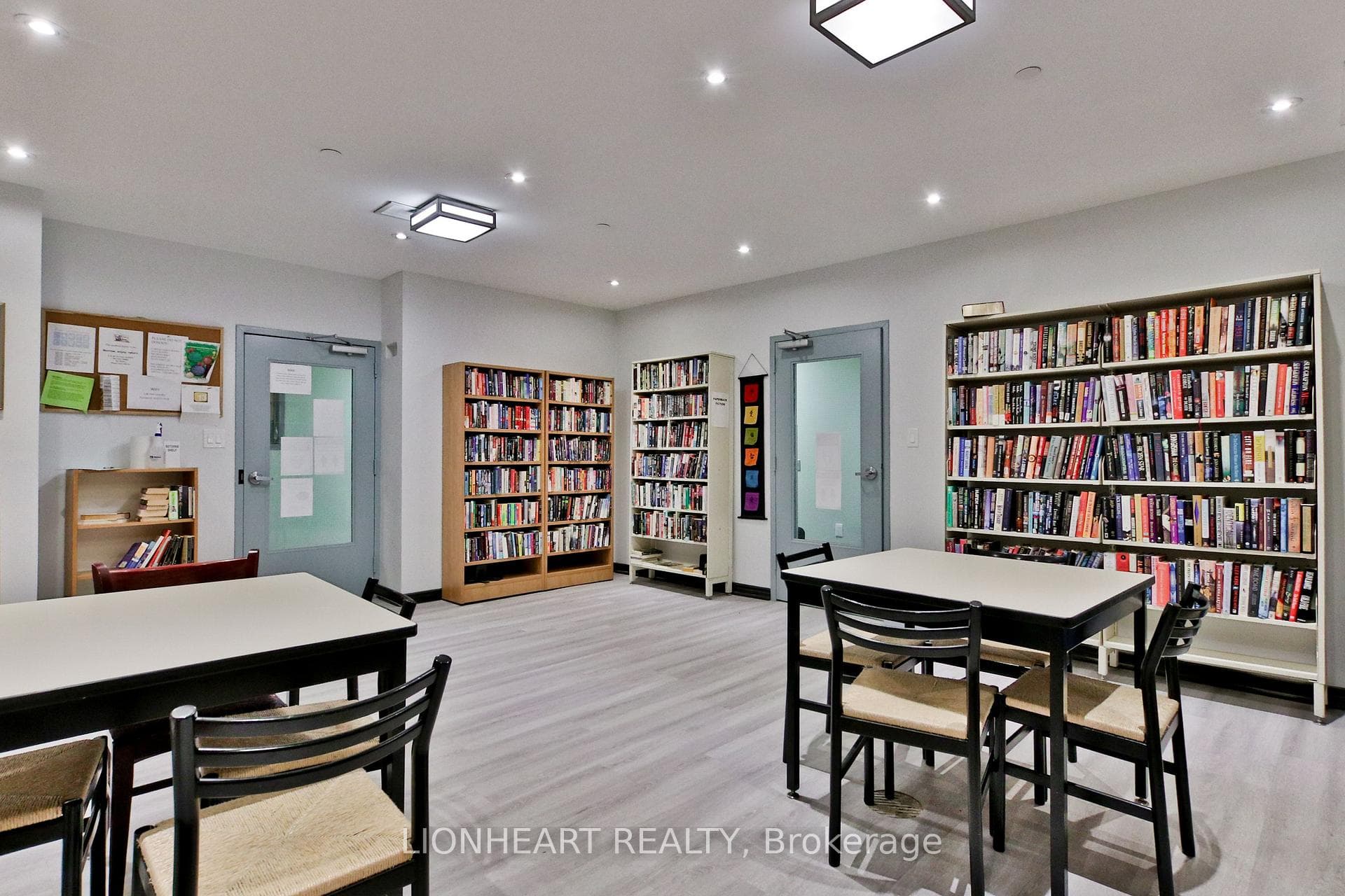 40 Homewood Avenue Unit 2608 photo 42
