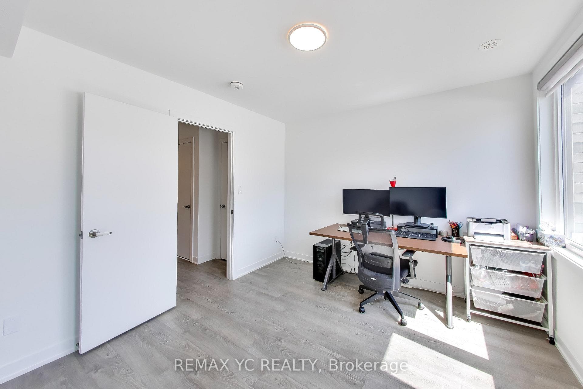 18 Deep Roots Terrace photo 17