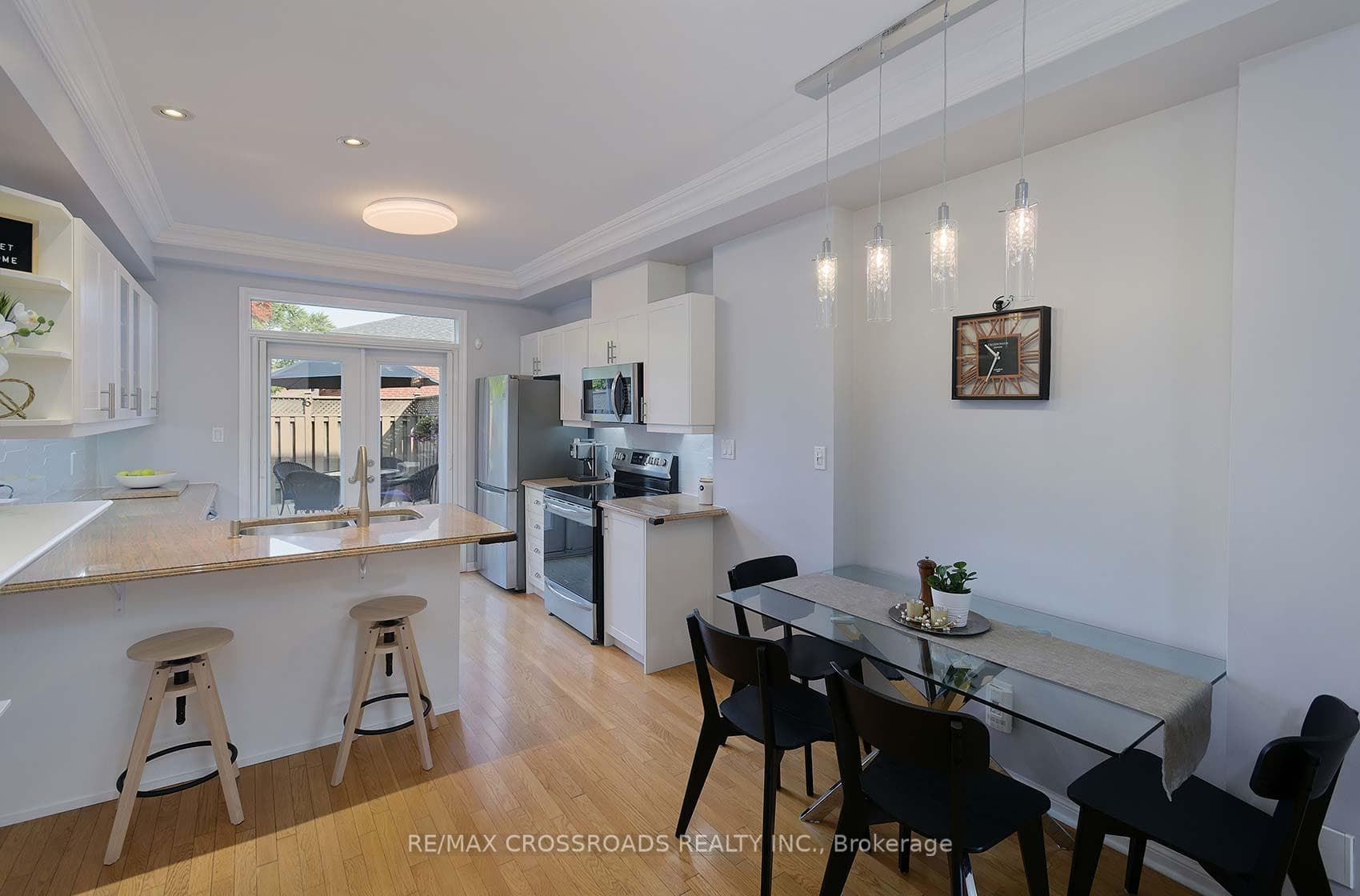 3890 Bloor Street Unit 6 photo 13