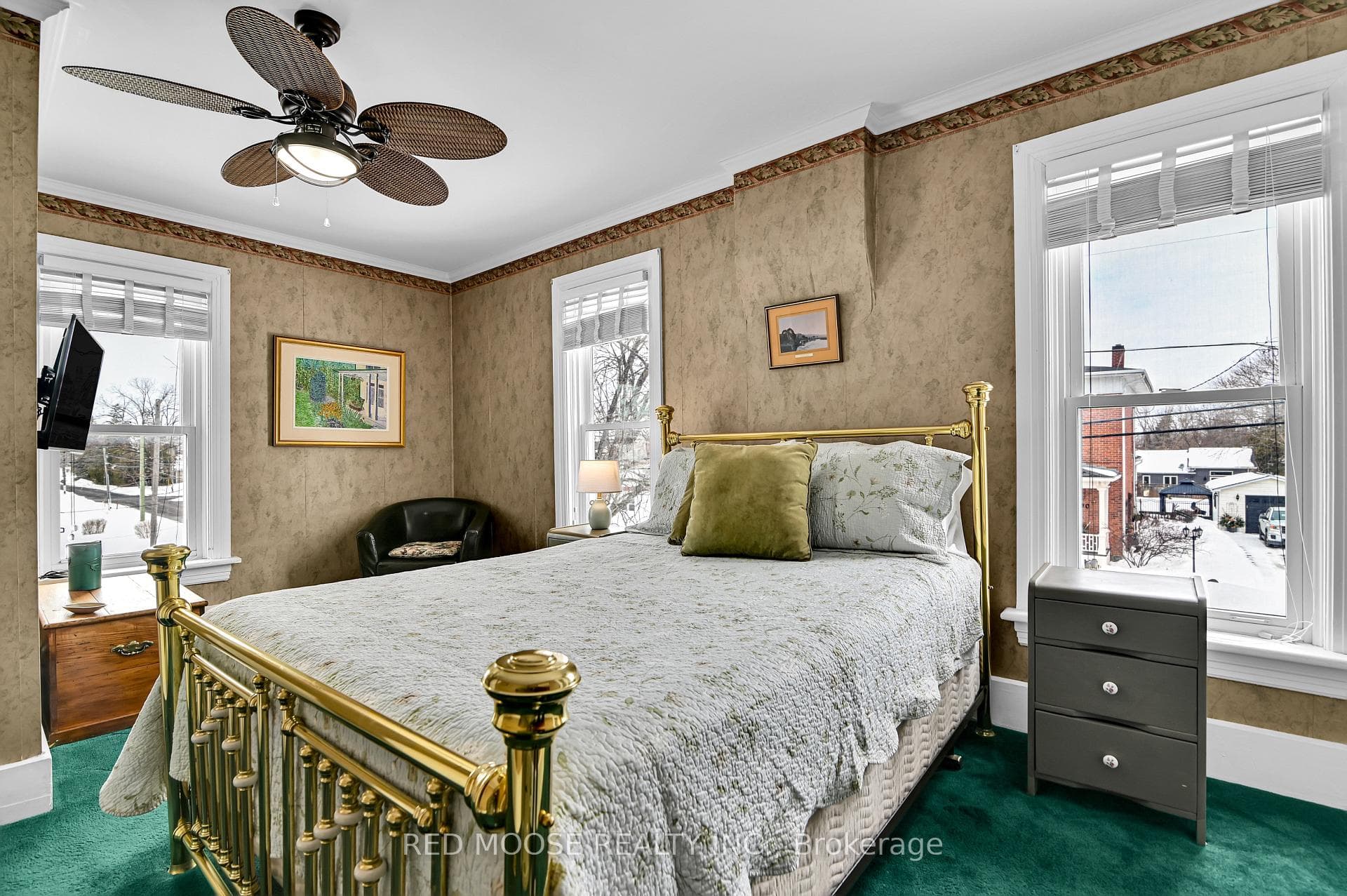 489 Fred Street photo 27