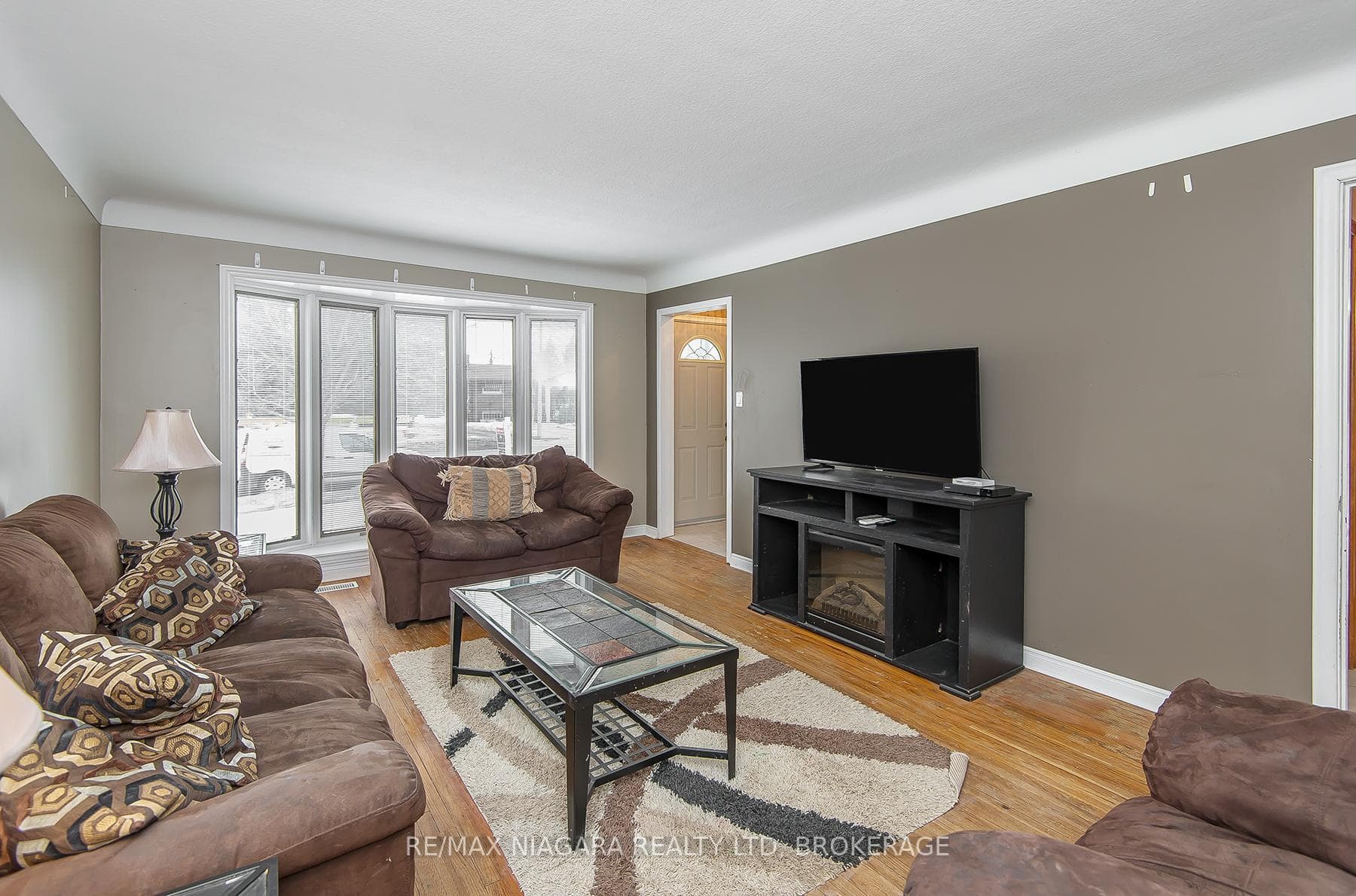 3840 Dorchester Road photo 5