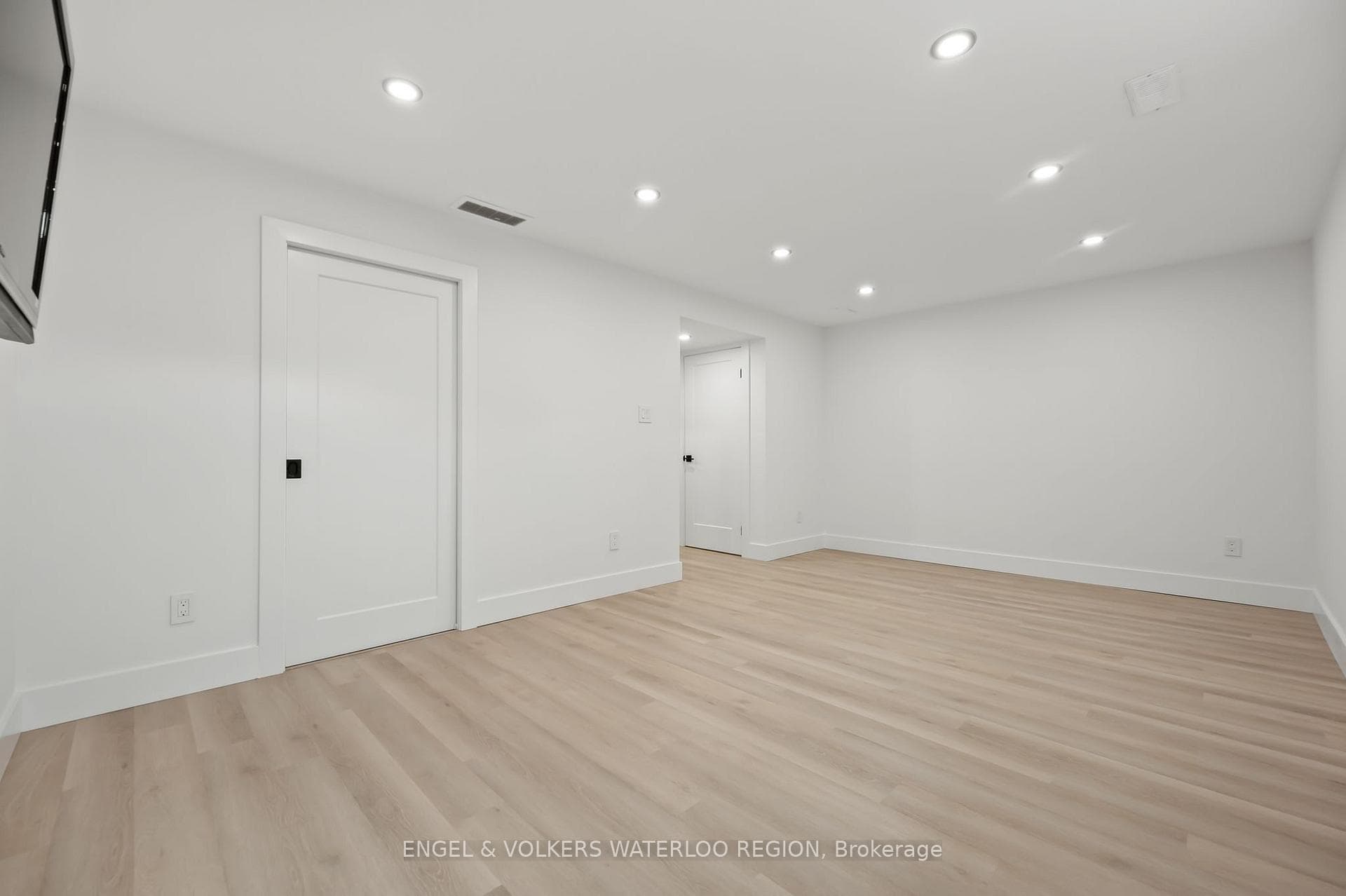 46 Hackberry Street photo 37