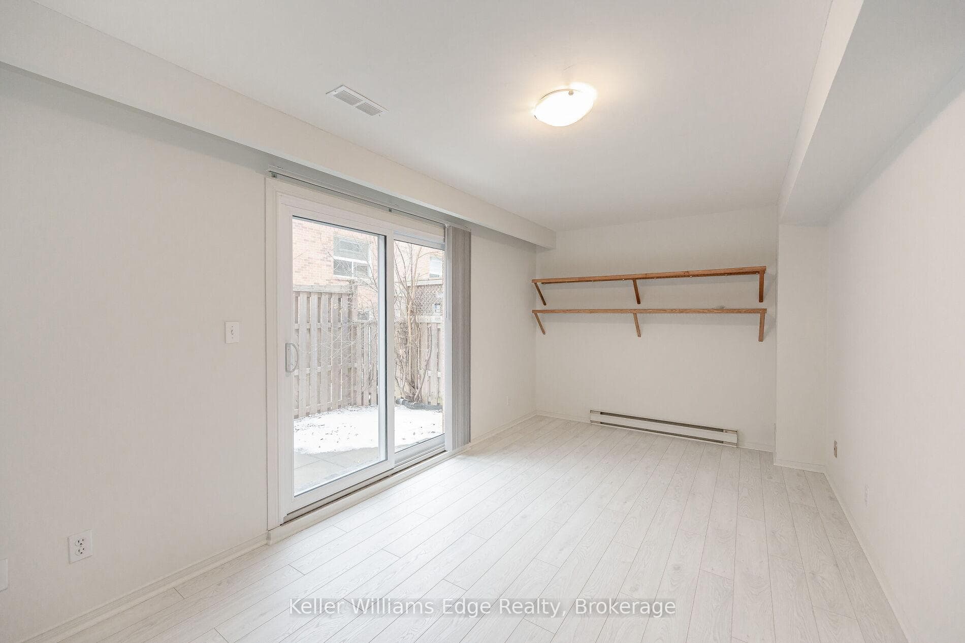 1570 Reeves Gate Unit 2 photo 43