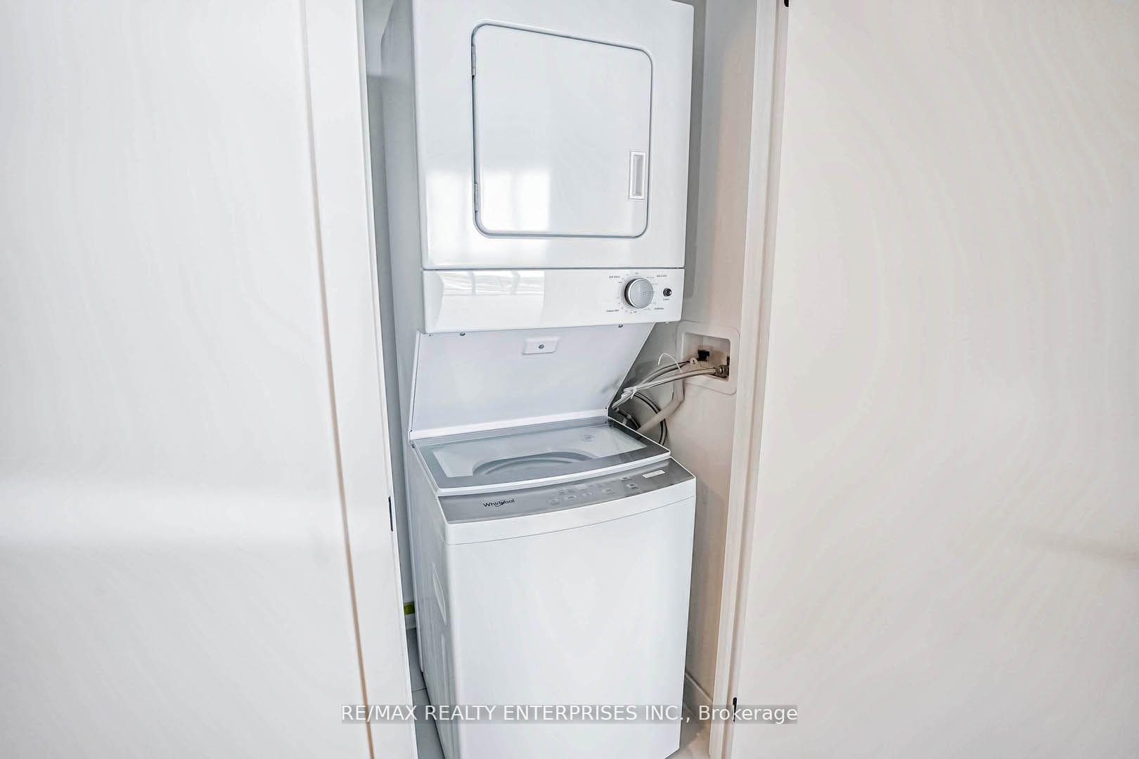 220 Missinnihe Way Unit 805 photo 29