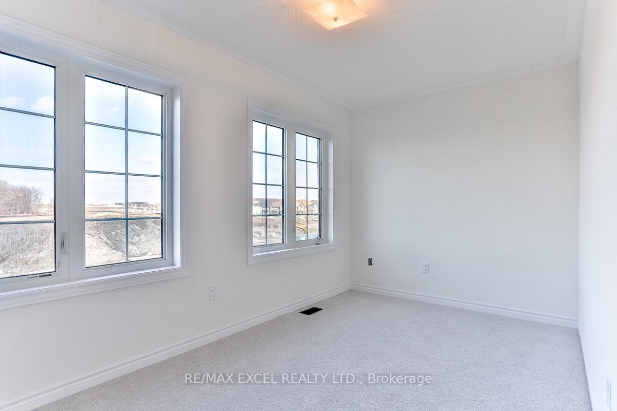 177 Rustle Woods Avenue photo 17
