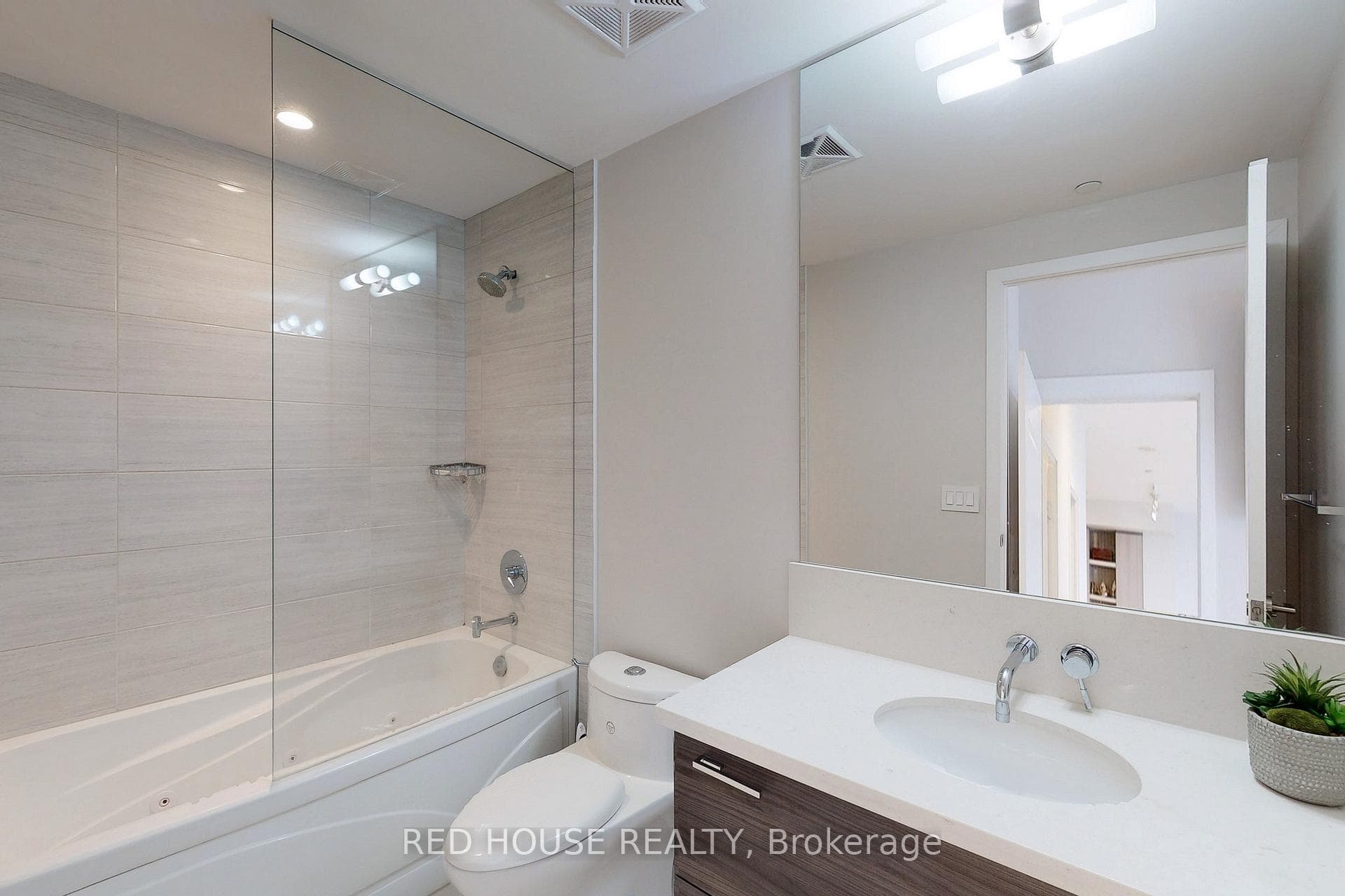 33 Shore Breeze Drive Unit 3505 photo 16
