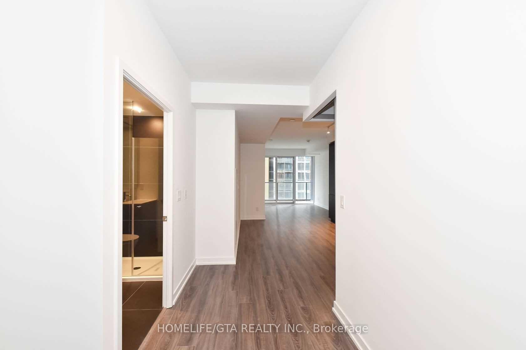 20 Edward Street Unit 708 photo 4