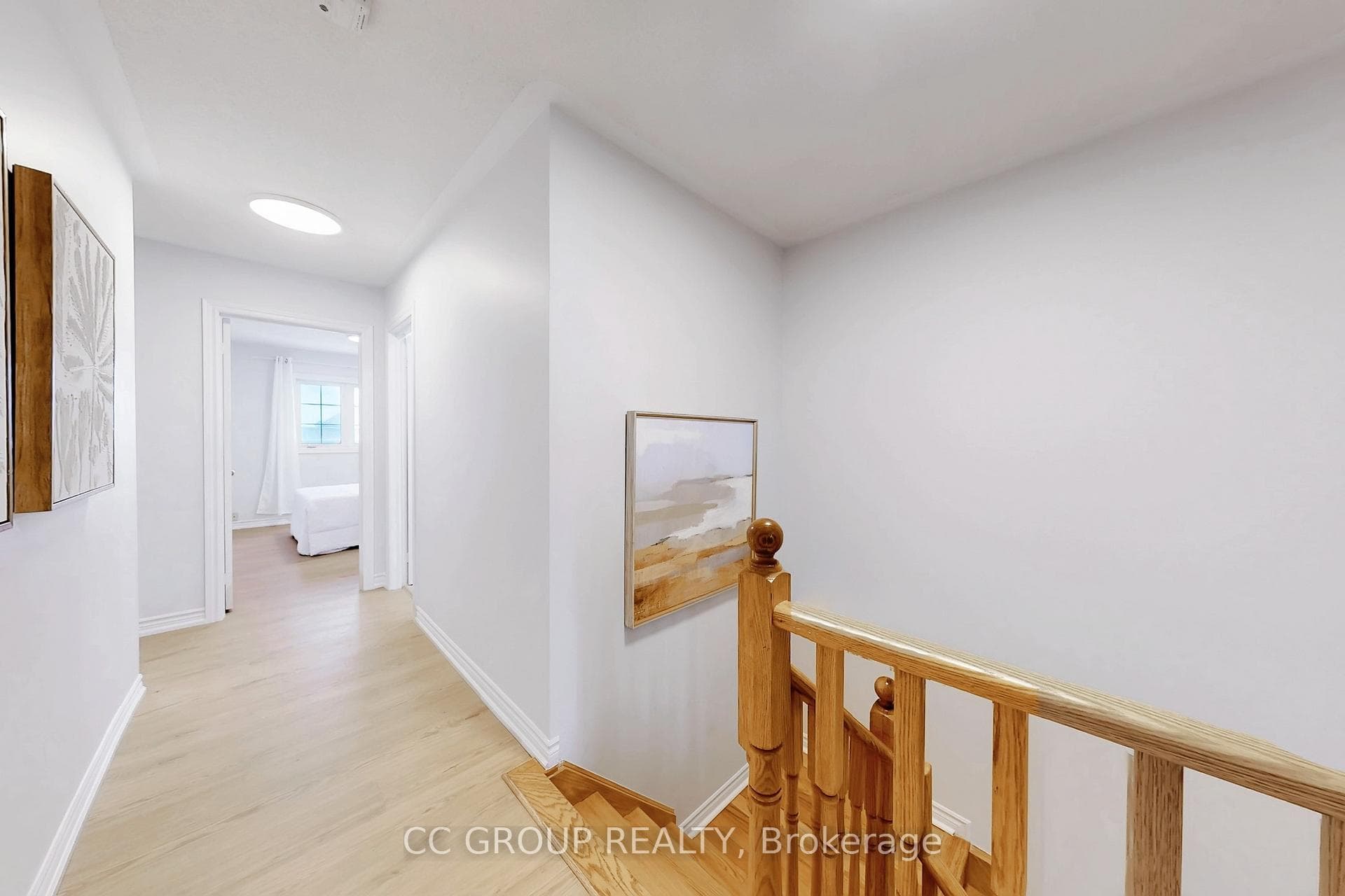 17 Lander Crescent photo 16