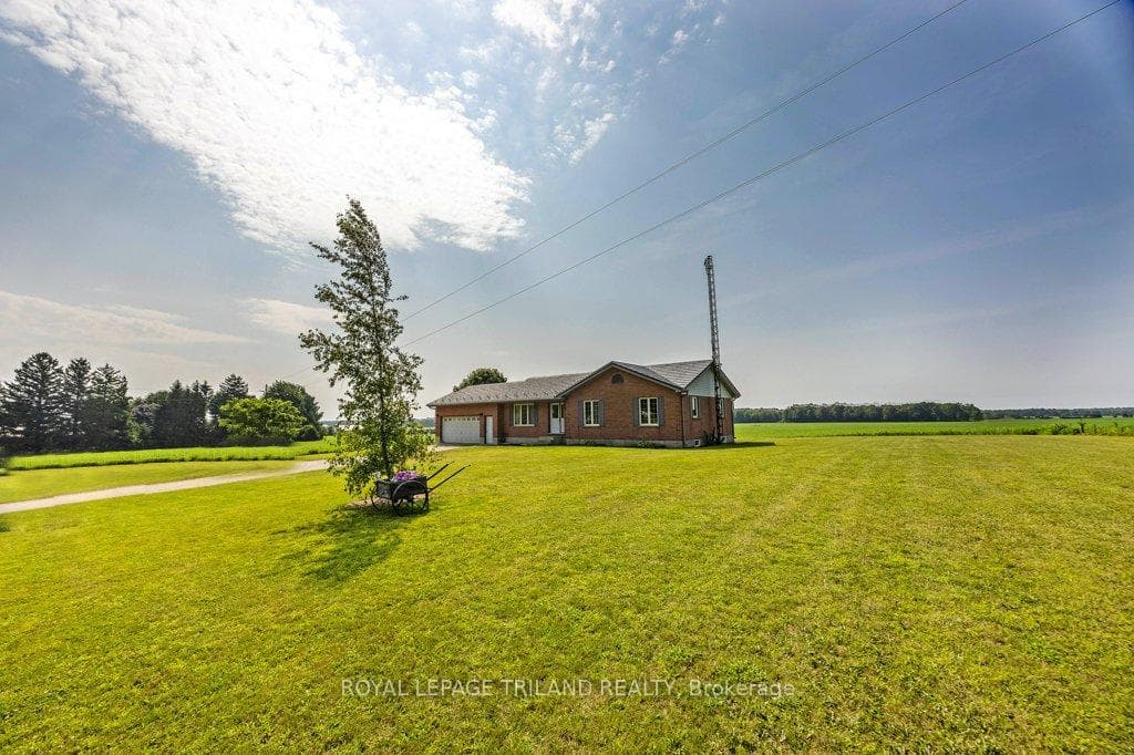 50783 CHALET Line photo 2