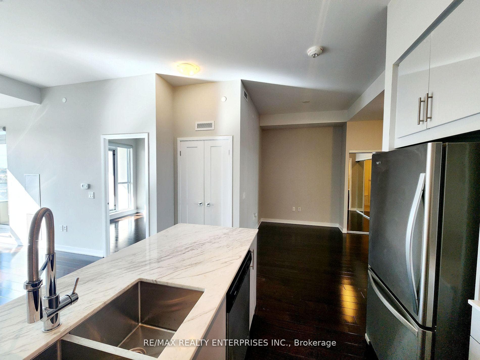 4055 Parkside Village Drive Unit 727 photo 11