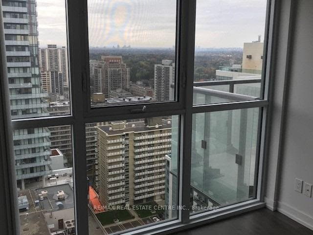 125 Redpath Ave Avenue Unit 2403 photo 21