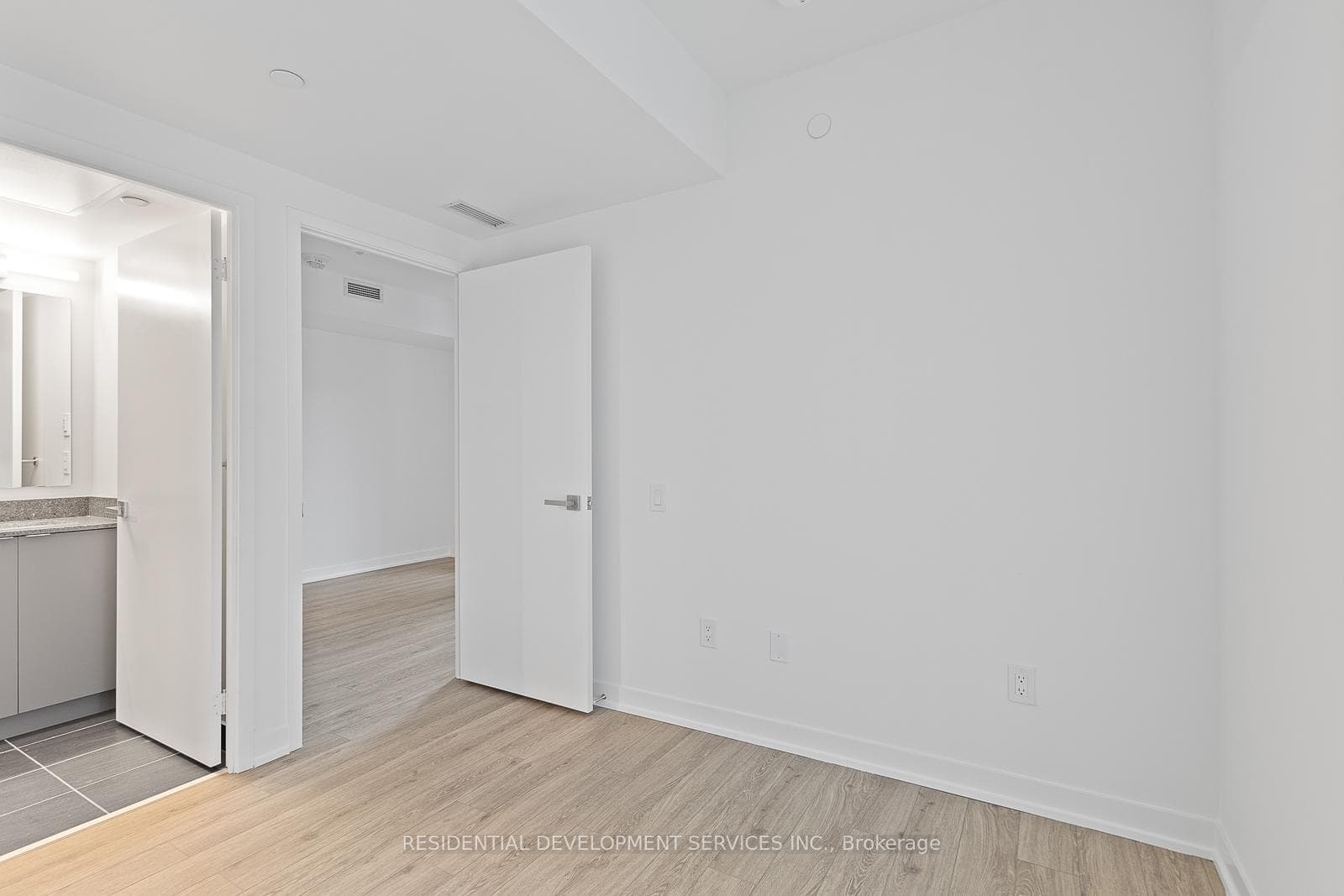 500 Wilson Avenue Unit 626 photo 6