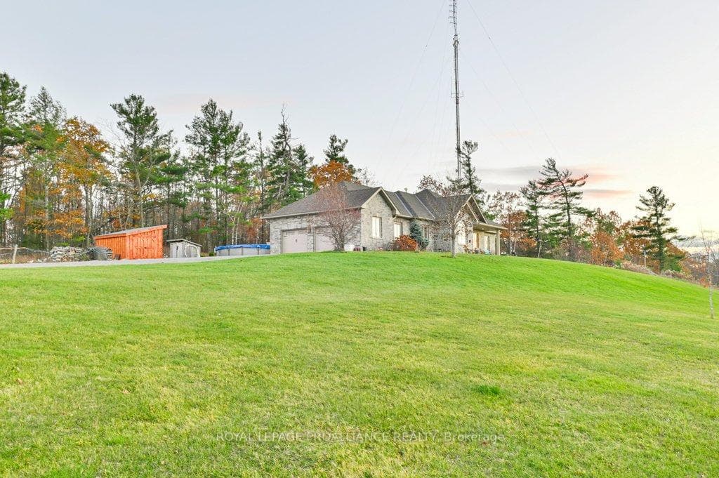 23 Oak Lake Road photo 13