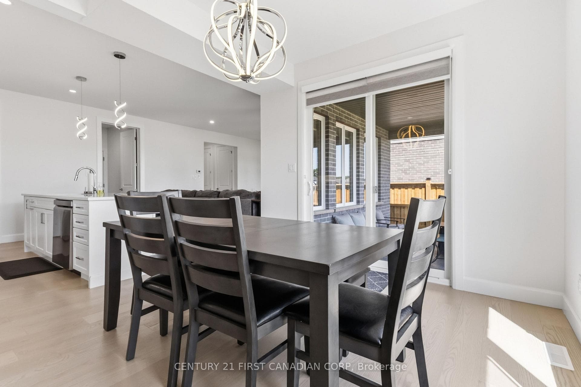 68 Rosina Lane photo 20