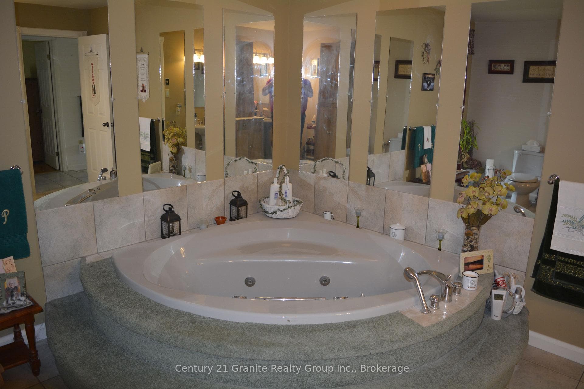 230 RIVER BEND Drive photo 21