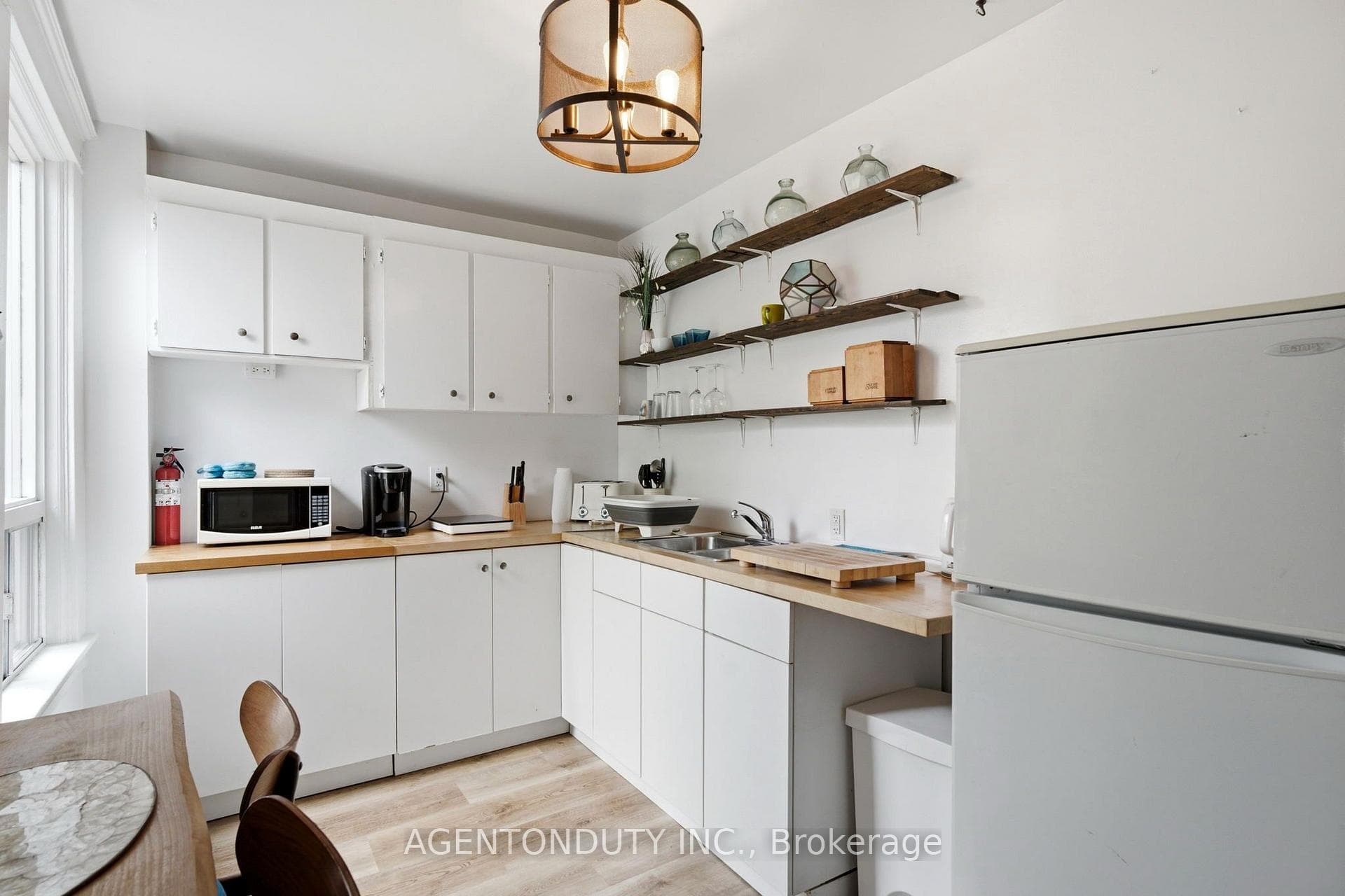 2nd Floor Kitchenette