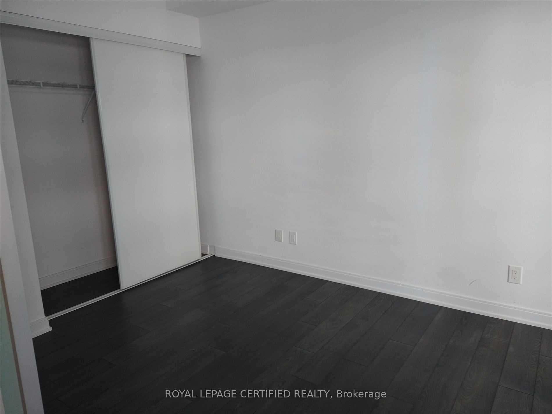 42 Charles Street Unit 901 photo 8