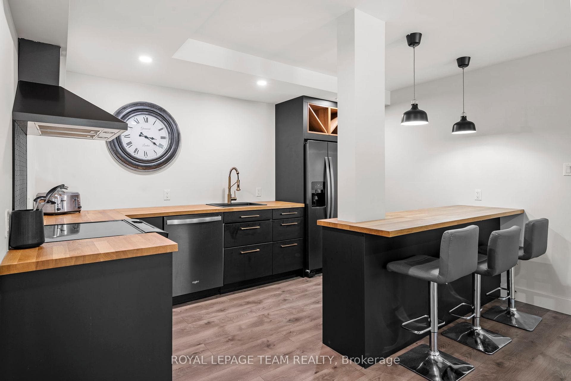 132 Lady Lochead Lane photo 40