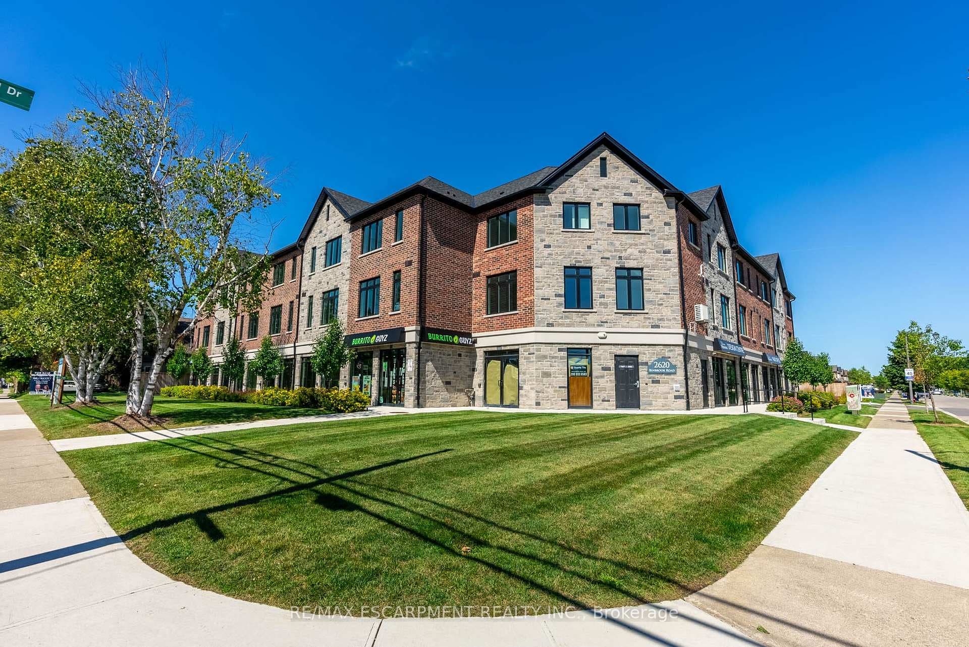 2620 BINBROOK Road Unit 206 photo 1