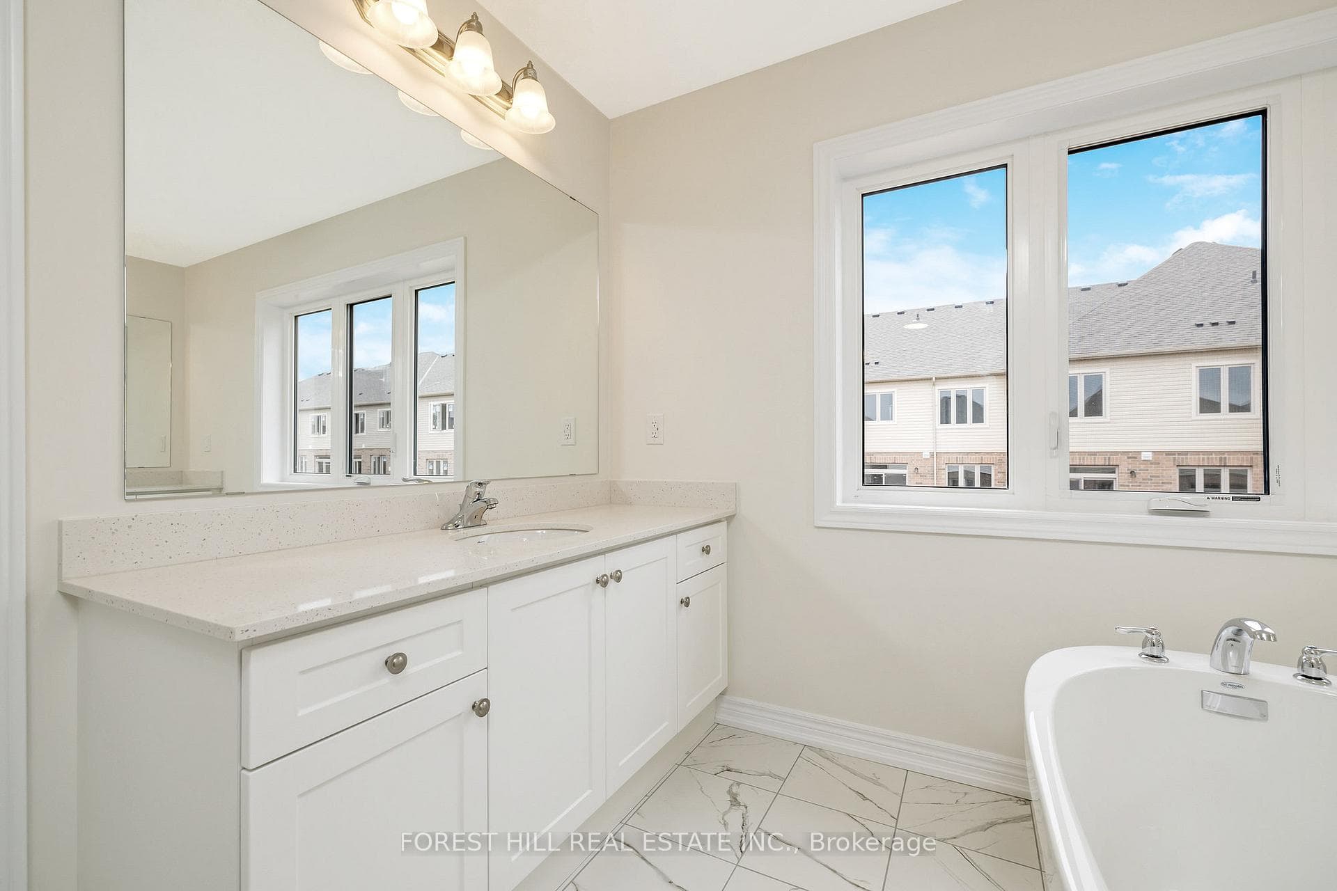 62 Georgina Street photo 24