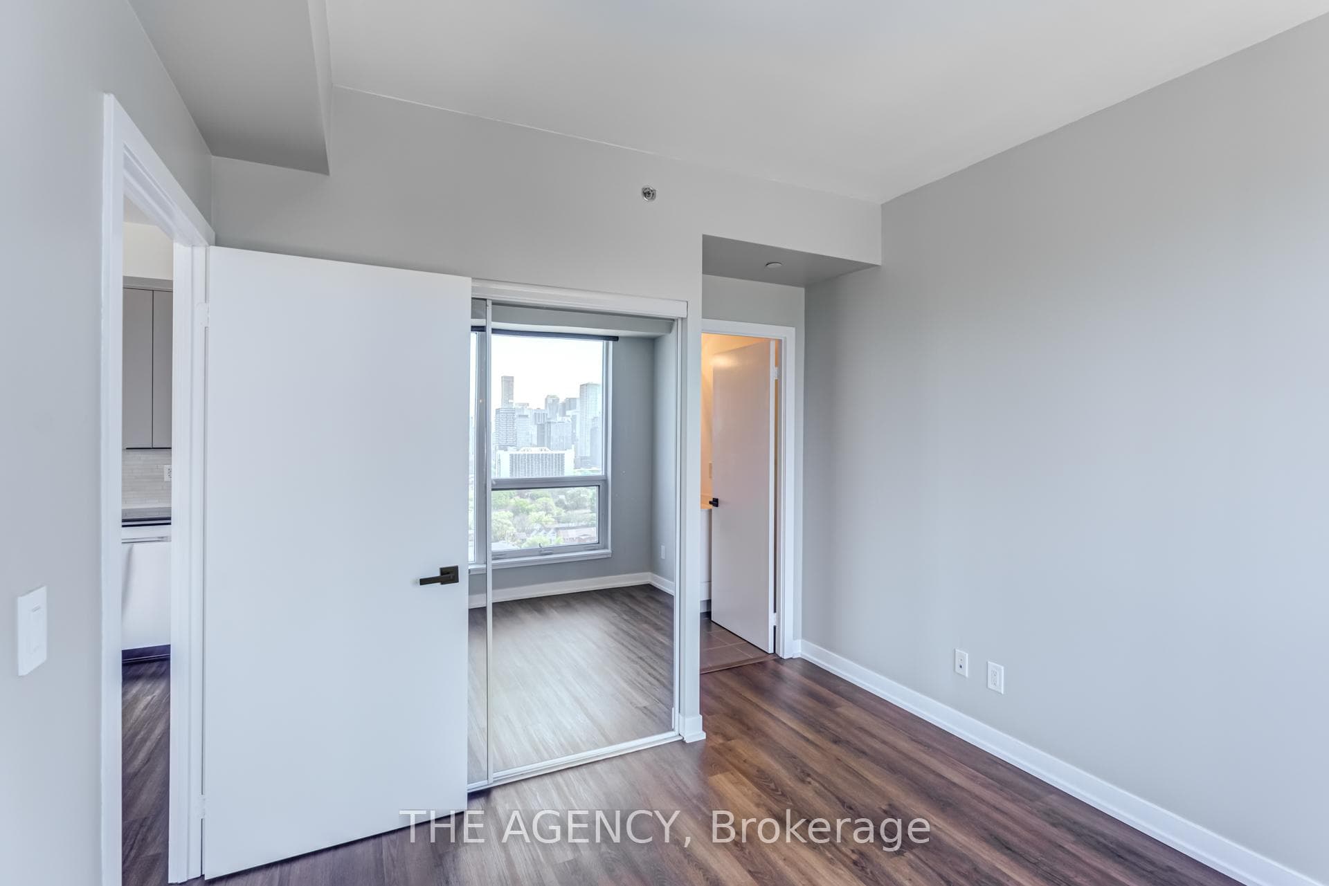 225 Sackville Street Unit 2009 photo 12