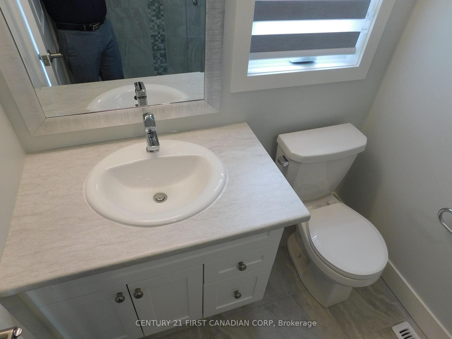 530 Gatestone Road Unit 16 photo 20