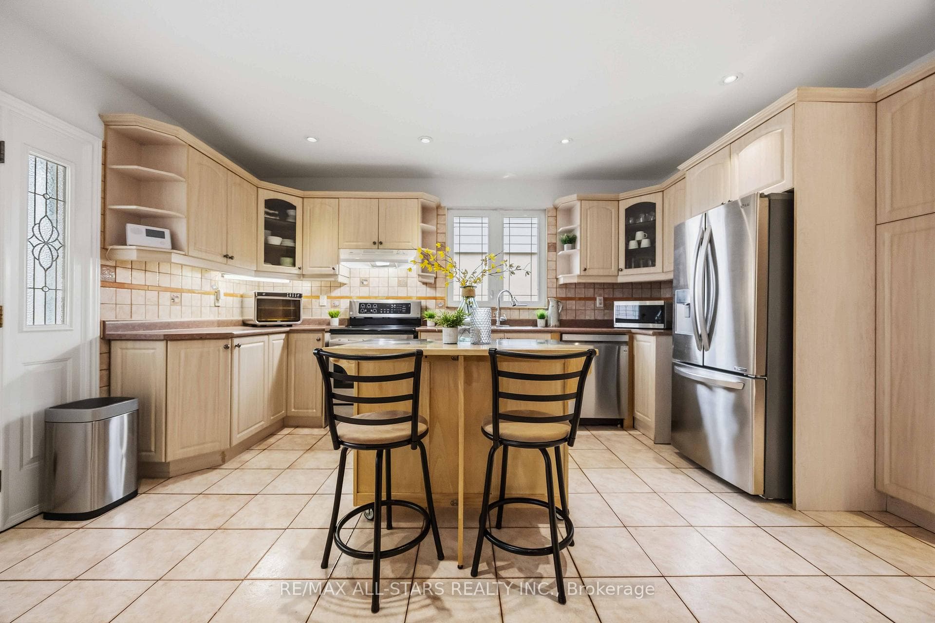 Main Floor Kitchen