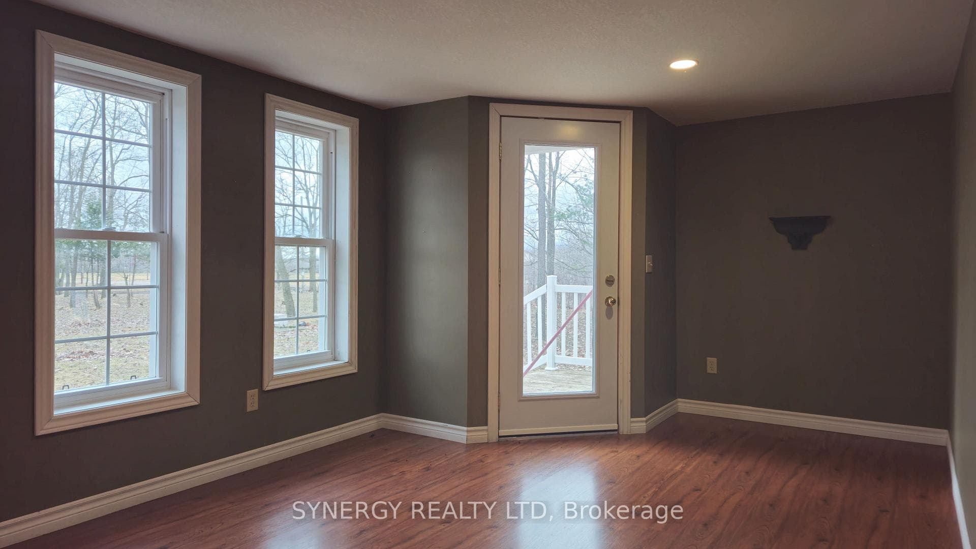 3157 Buttonwood Drive photo 21