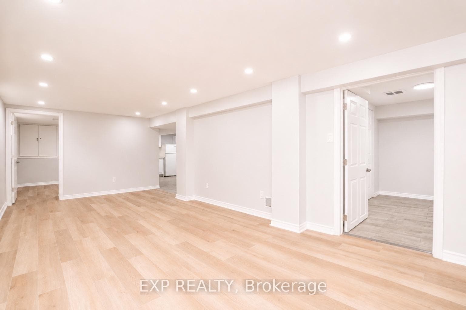 1202 Sun Valley Court photo 33