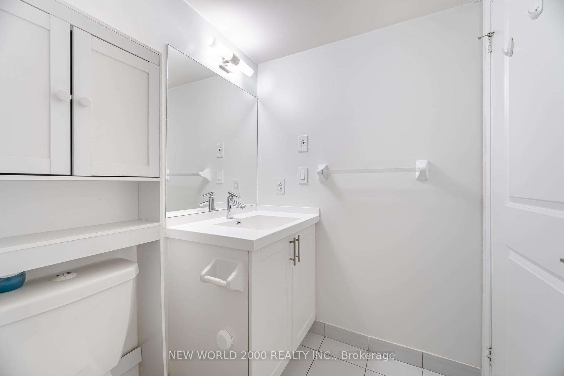 6 Eva Road Unit 708 photo 26