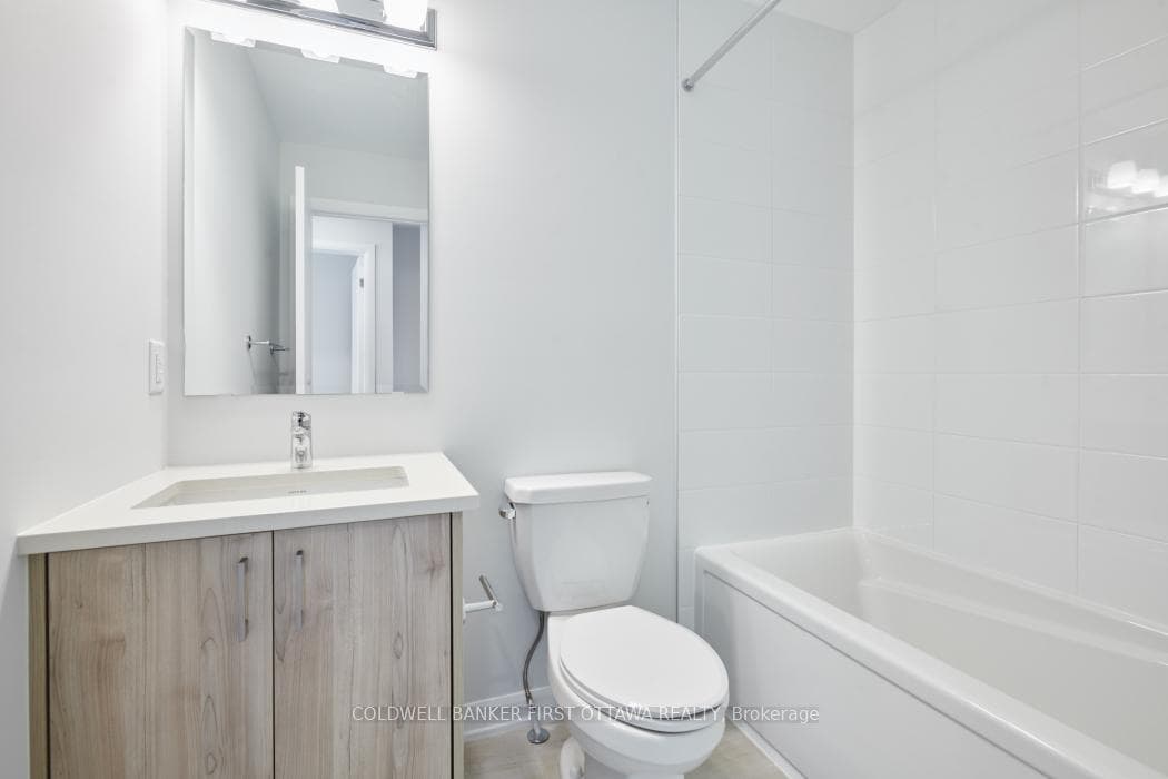 285 Bankside Way photo 12