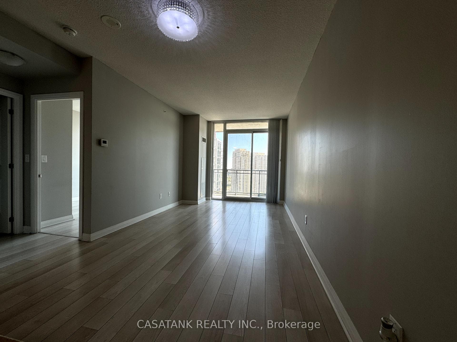 5025 Four Springs Avenue Unit 2105 photo 9