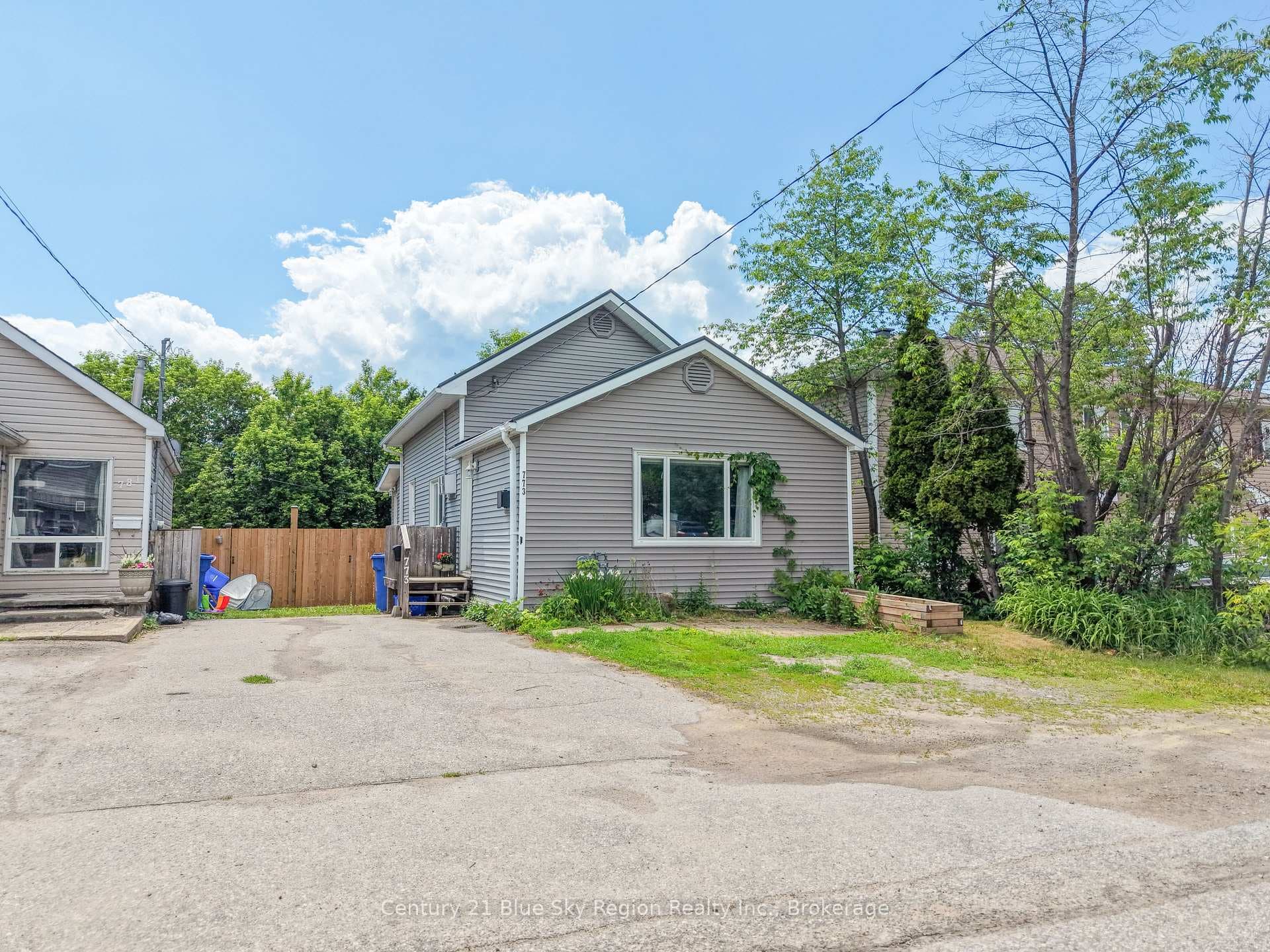 773 Worthington Street photo 2