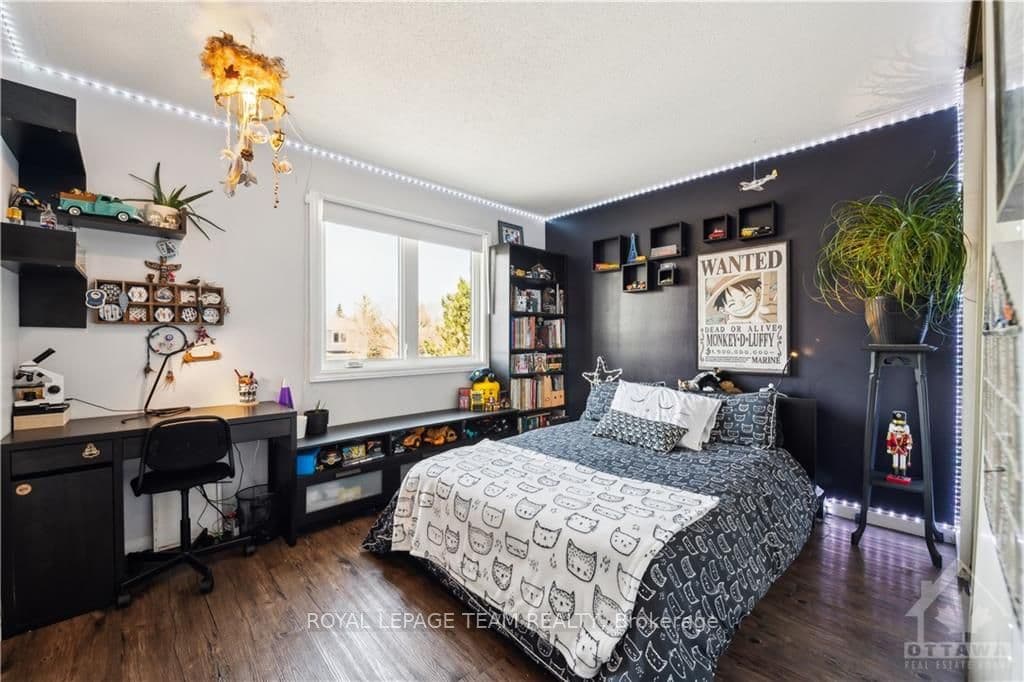 1501 SHAWINIGAN Street photo 16
