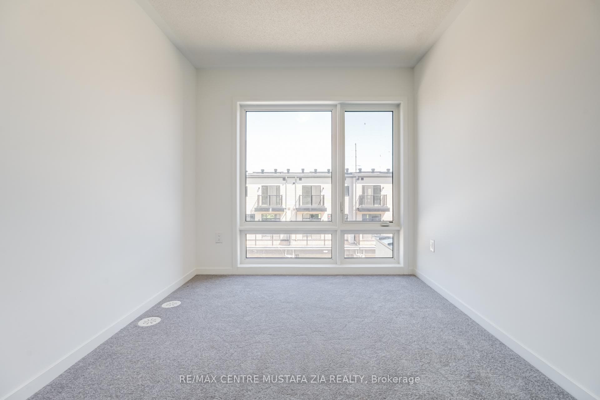 779 Stanstead Path photo 19
