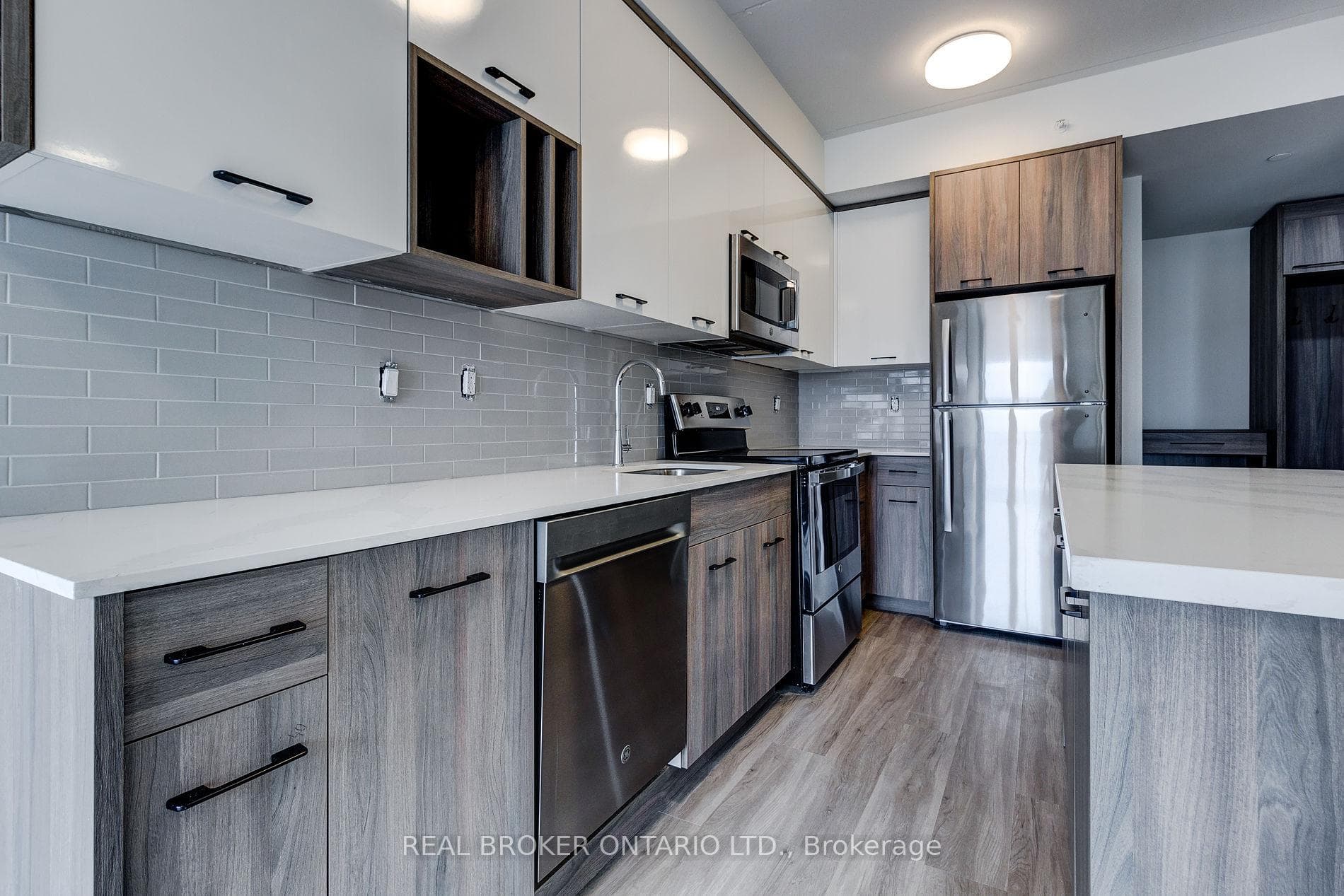 49 Walnut Street Unit 2501 photo 8
