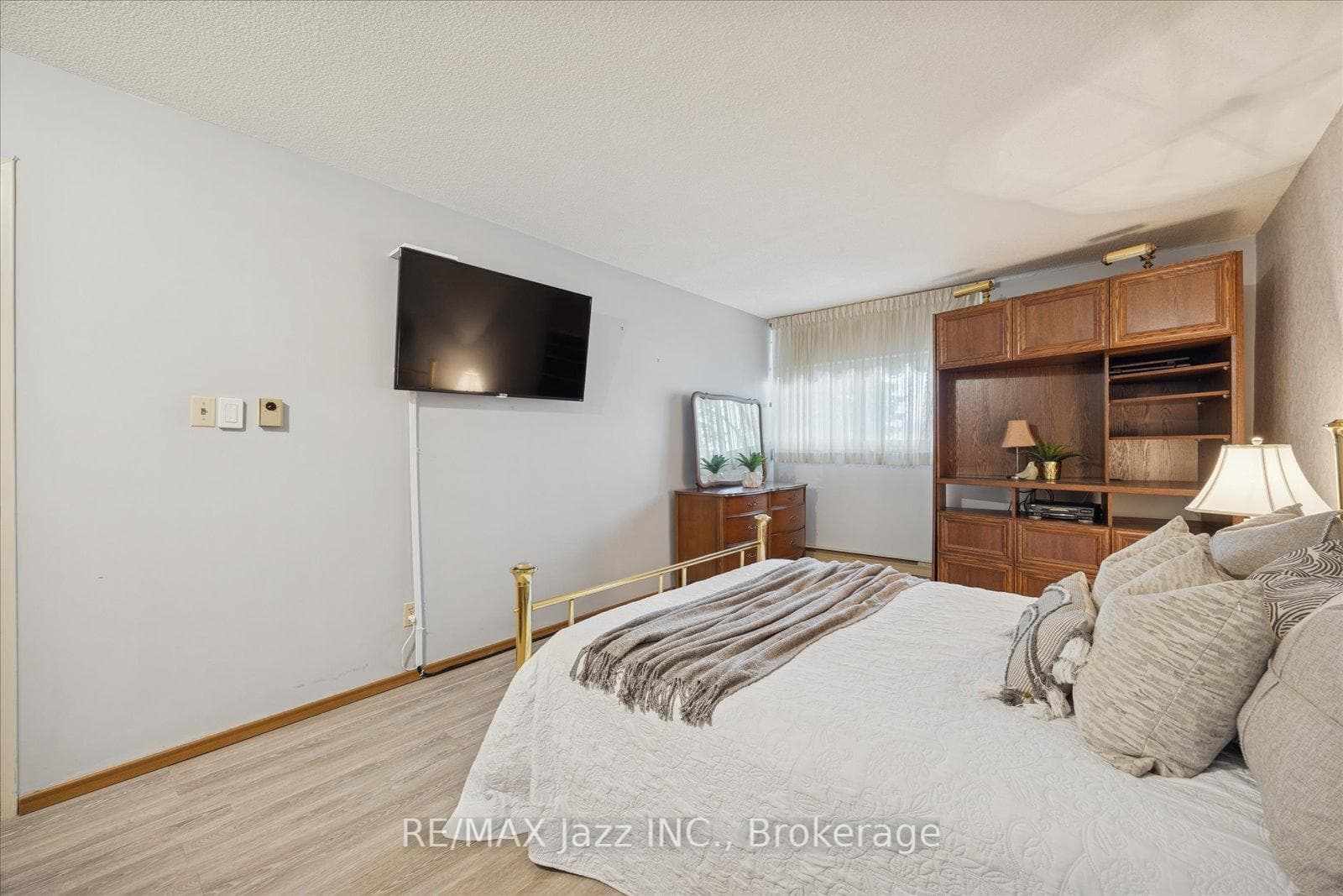 120 Elgin Street Unit 102 photo 15