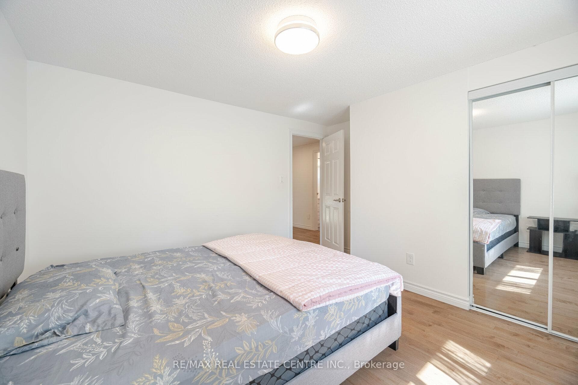 31 Guthrie Crescent photo 19