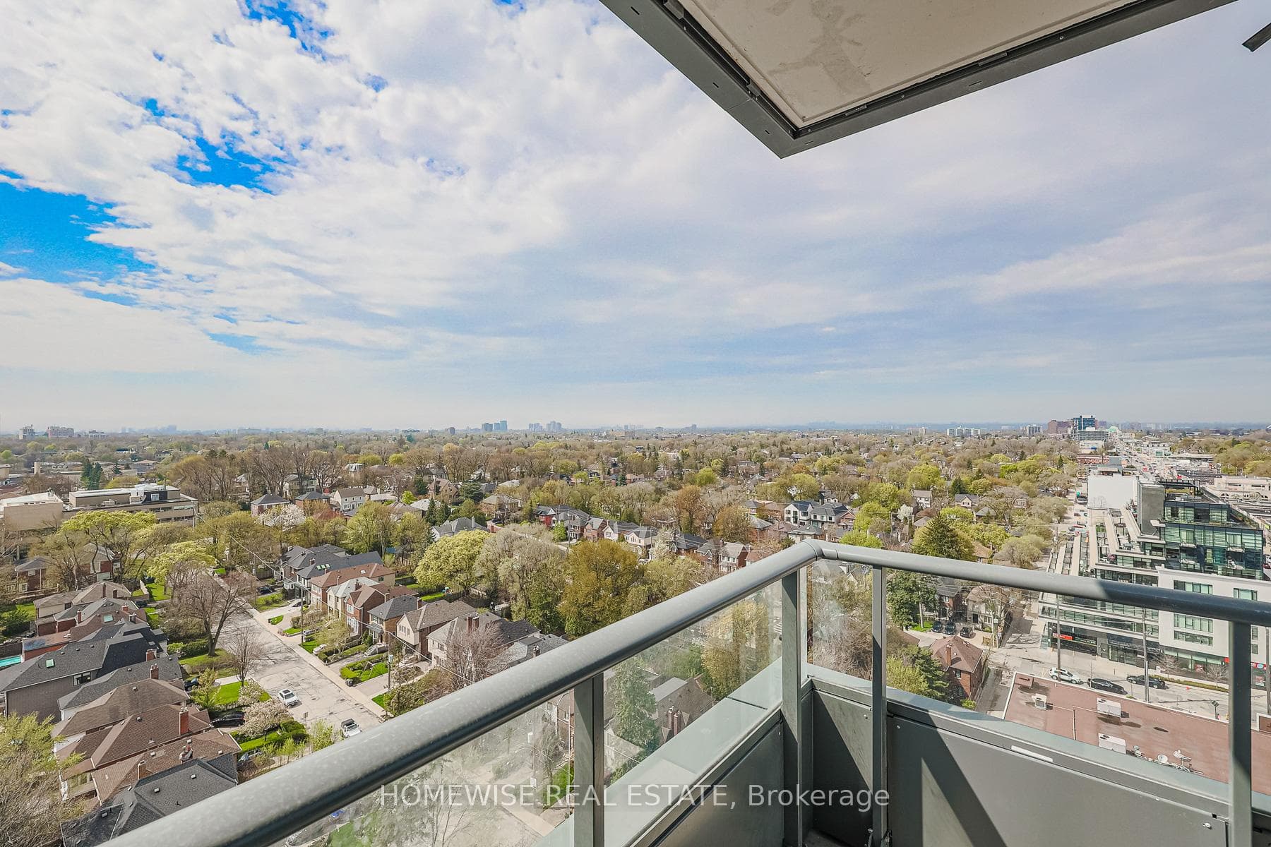 2020 Bathurst Street Unit 1605 photo 36