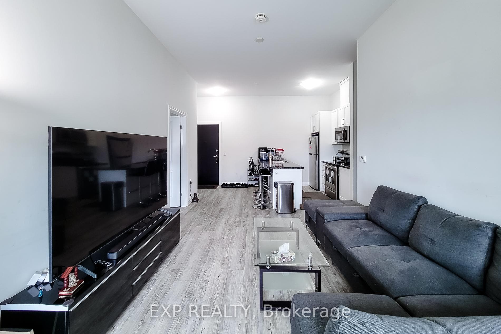 2750 King Street Unit 102 photo 11