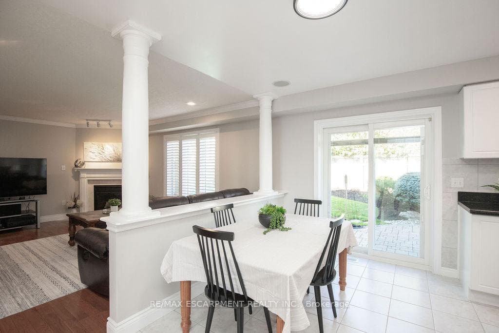 154 Thoroughbred Boulevard photo 30