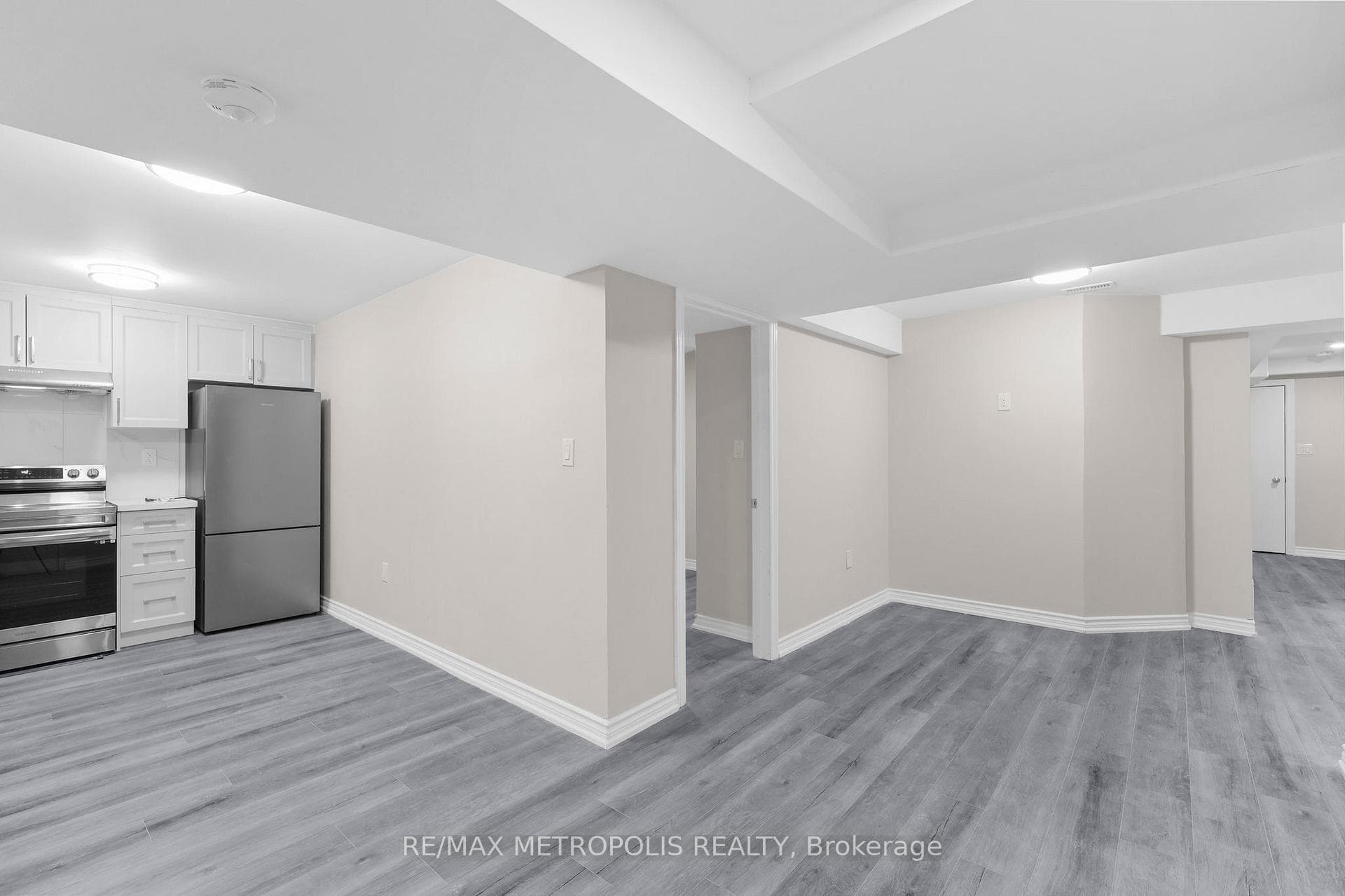 161 Windfields Farm Drive Unit BSMT photo 5
