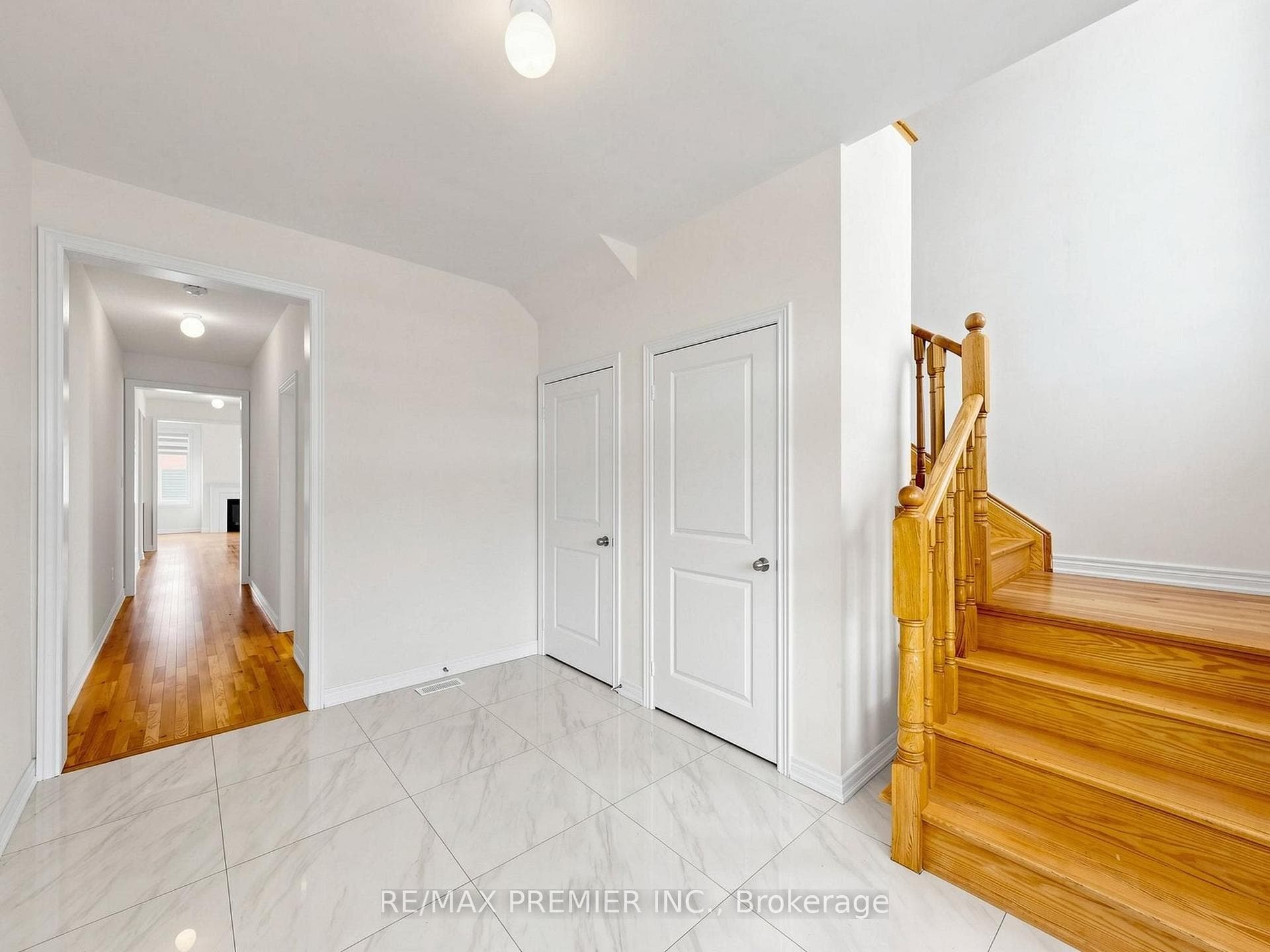 380 Leanne Lane photo 19