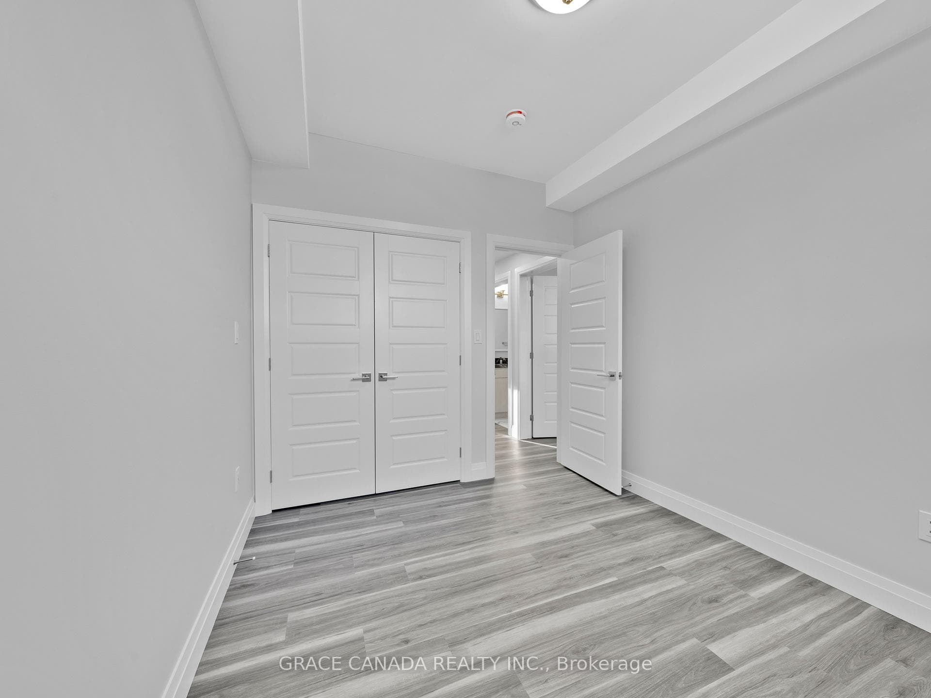 3549 Peter Street Unit 3 photo 11