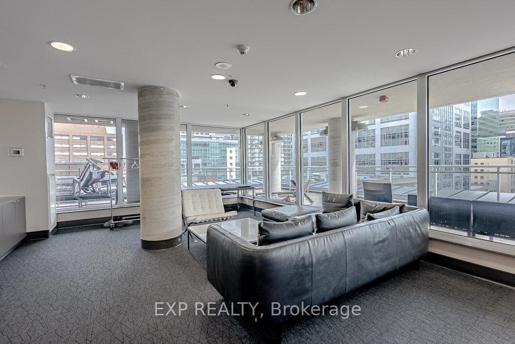 324 Laurier Avenue Unit 2101 photo 29