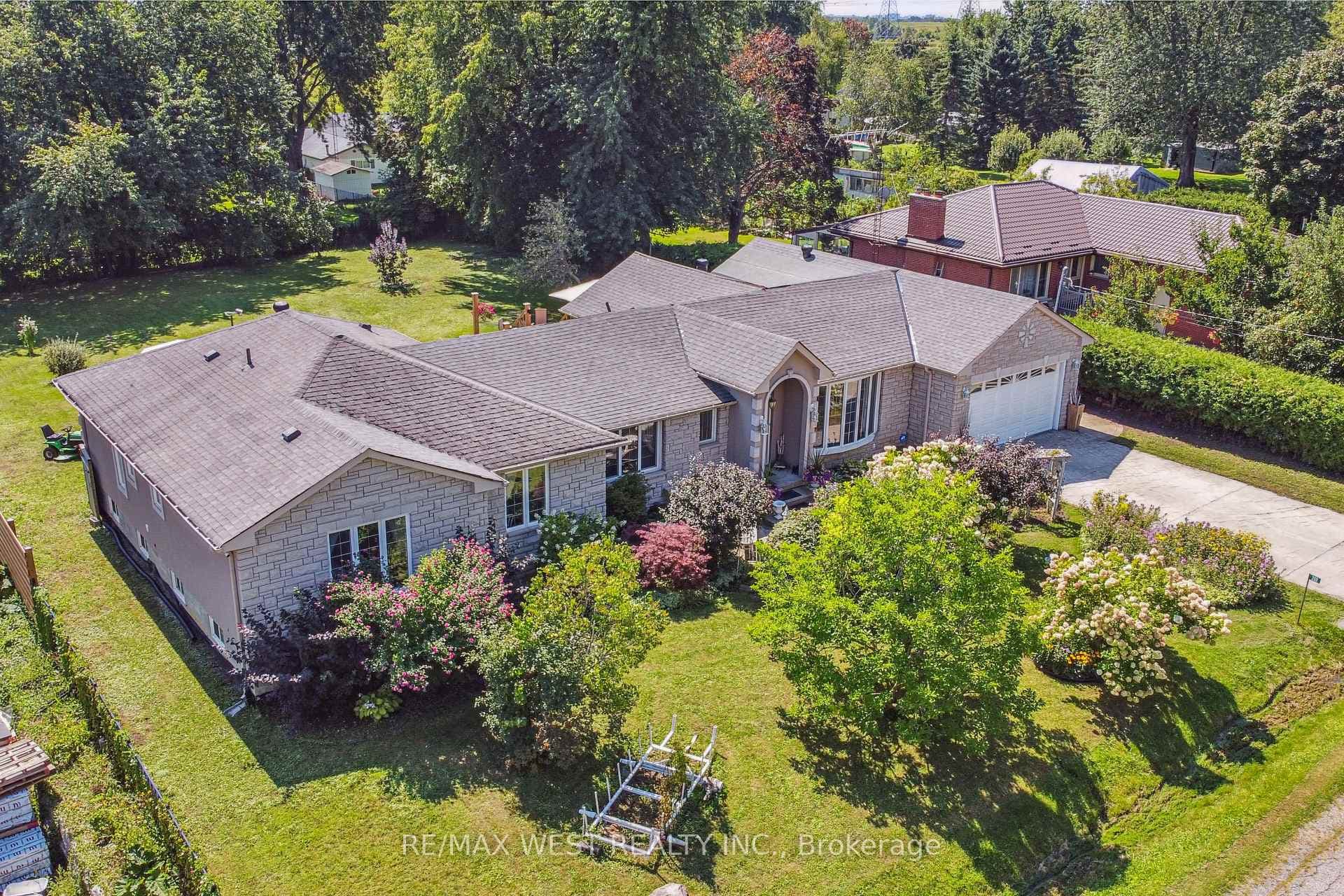 269 Davidson Street photo 1