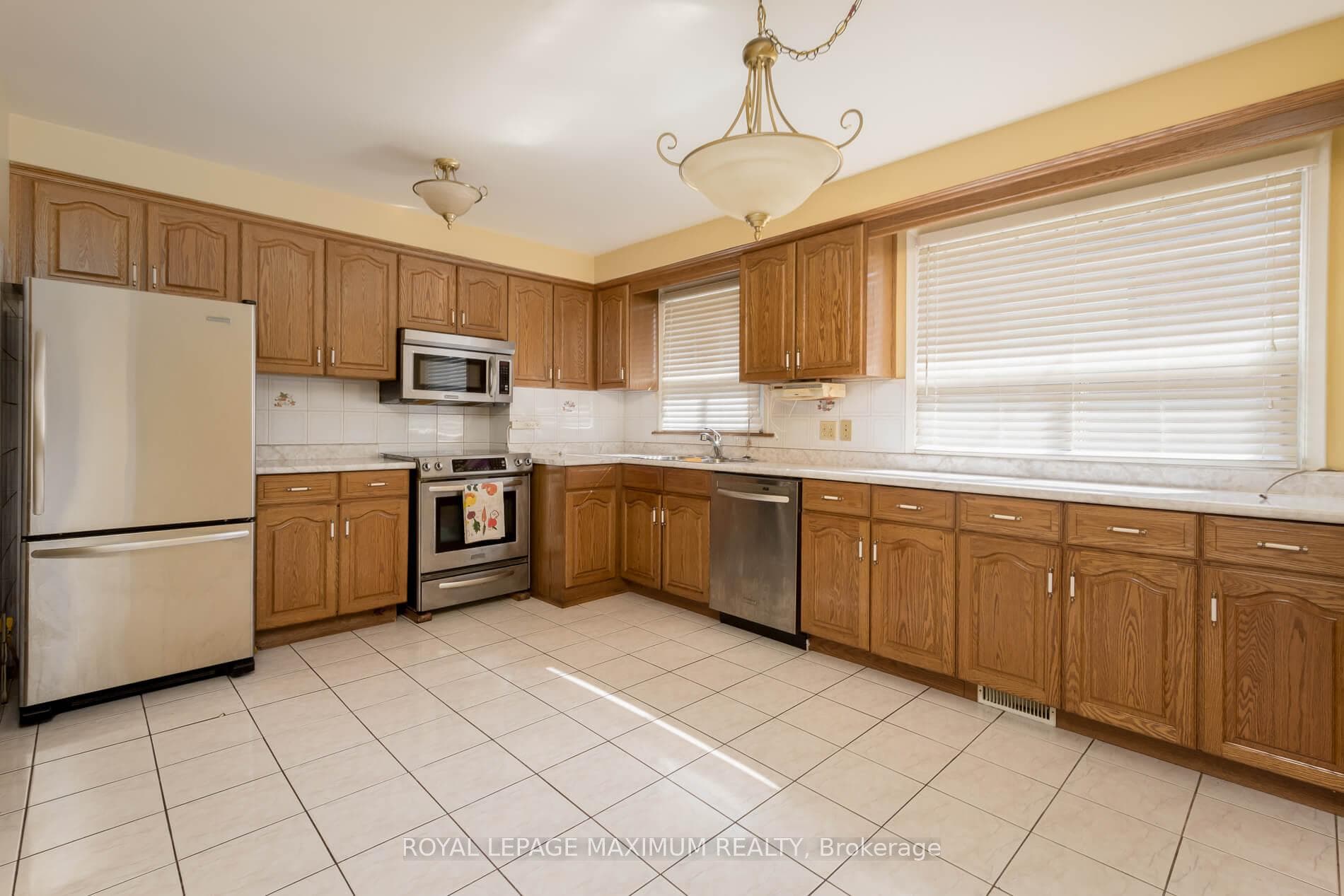 44 Fallingdale Crescent photo 13
