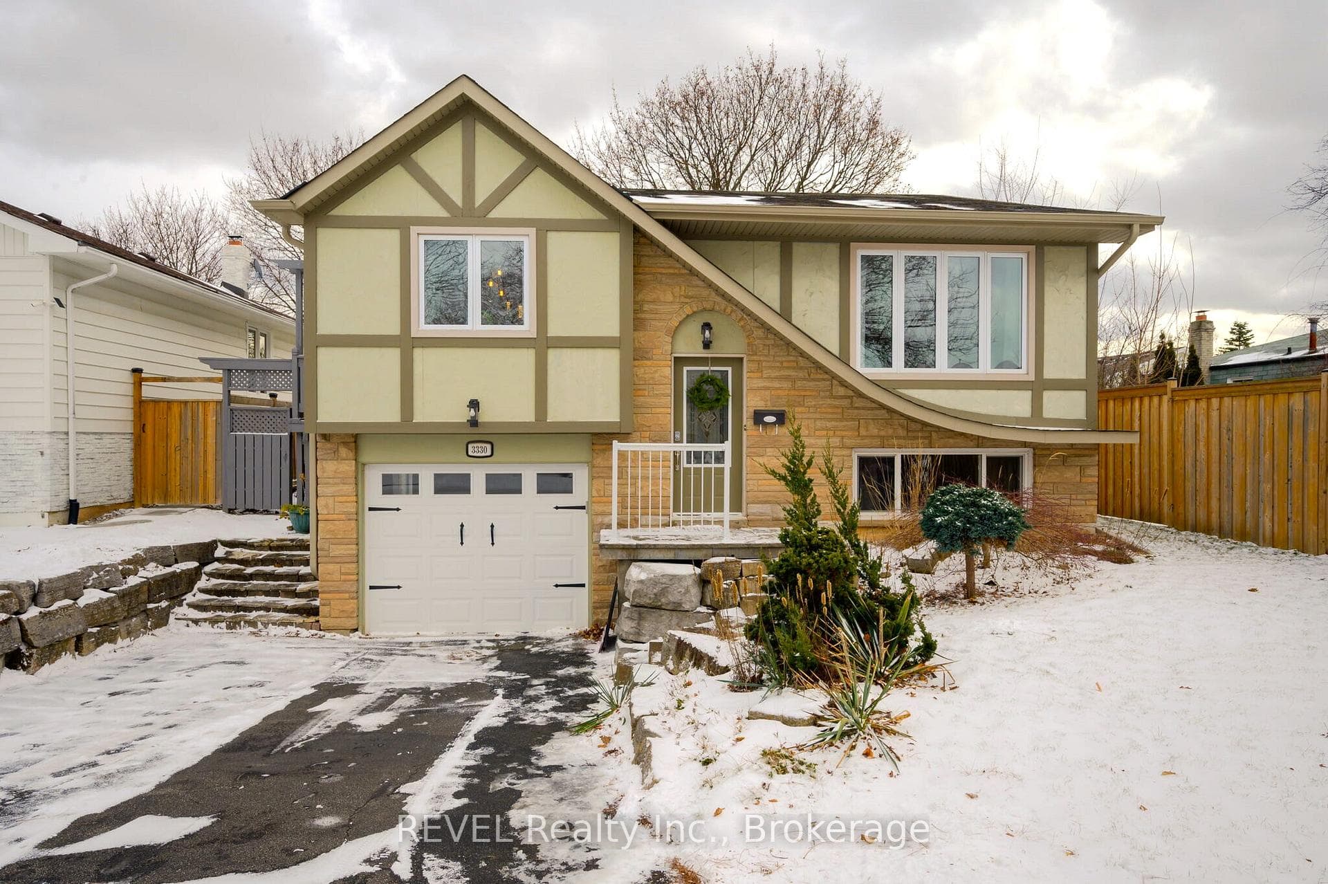 3330 Bristol Drive photo 1