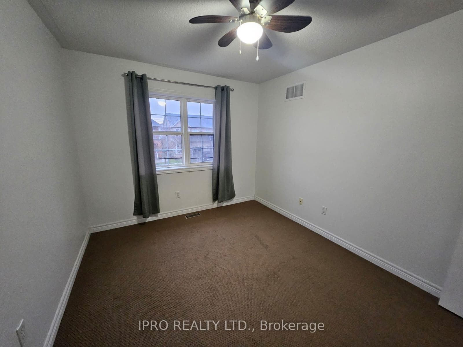 34 Haynes Court photo 16