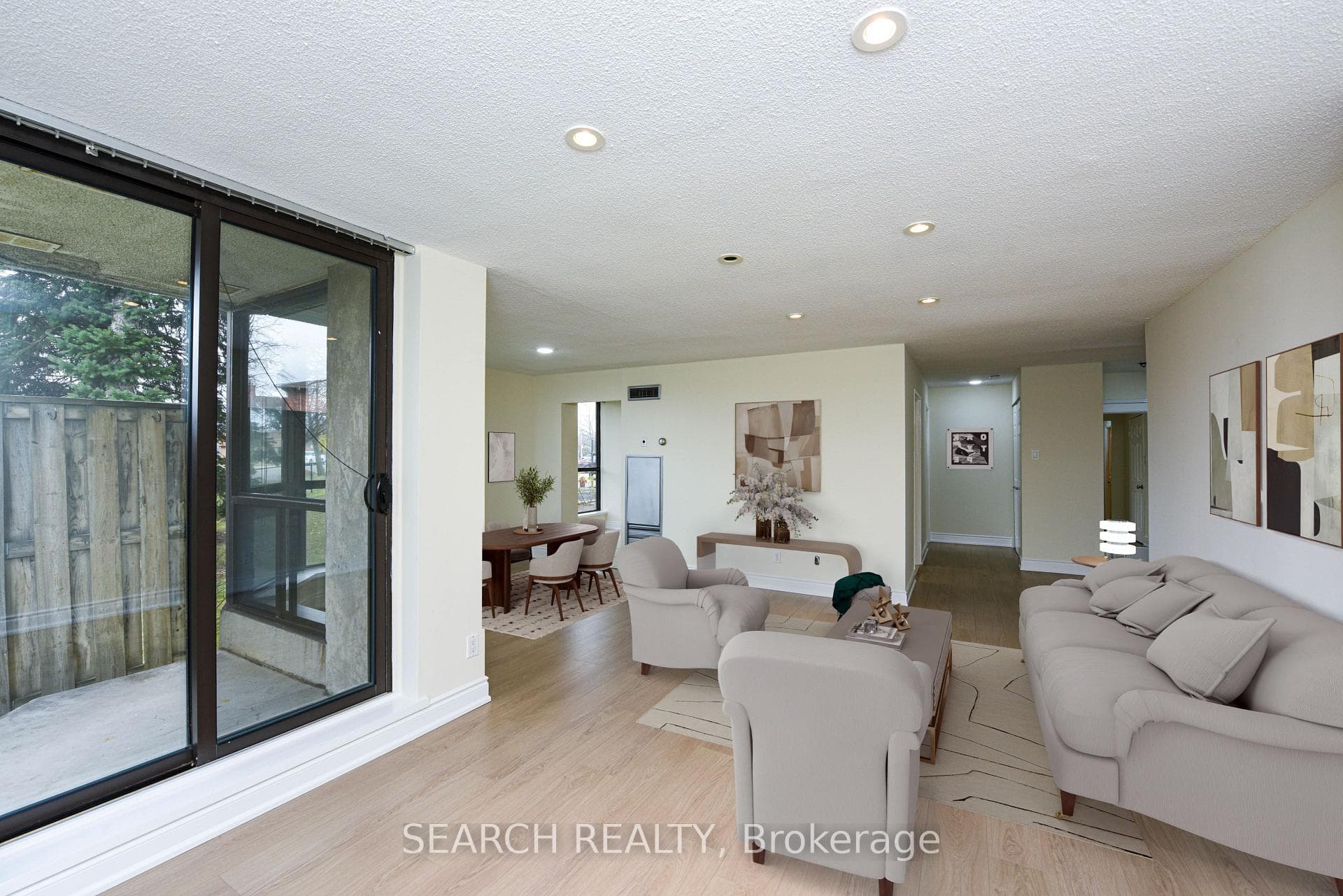 1155 Bough Beeches Boulevard Unit 101 photo 14